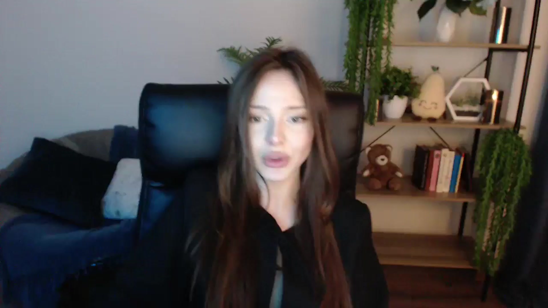 Gallery image thumbnail from KateManelli's myfreecams stream on, 02/01/2025, 12:30 image 2 of 20