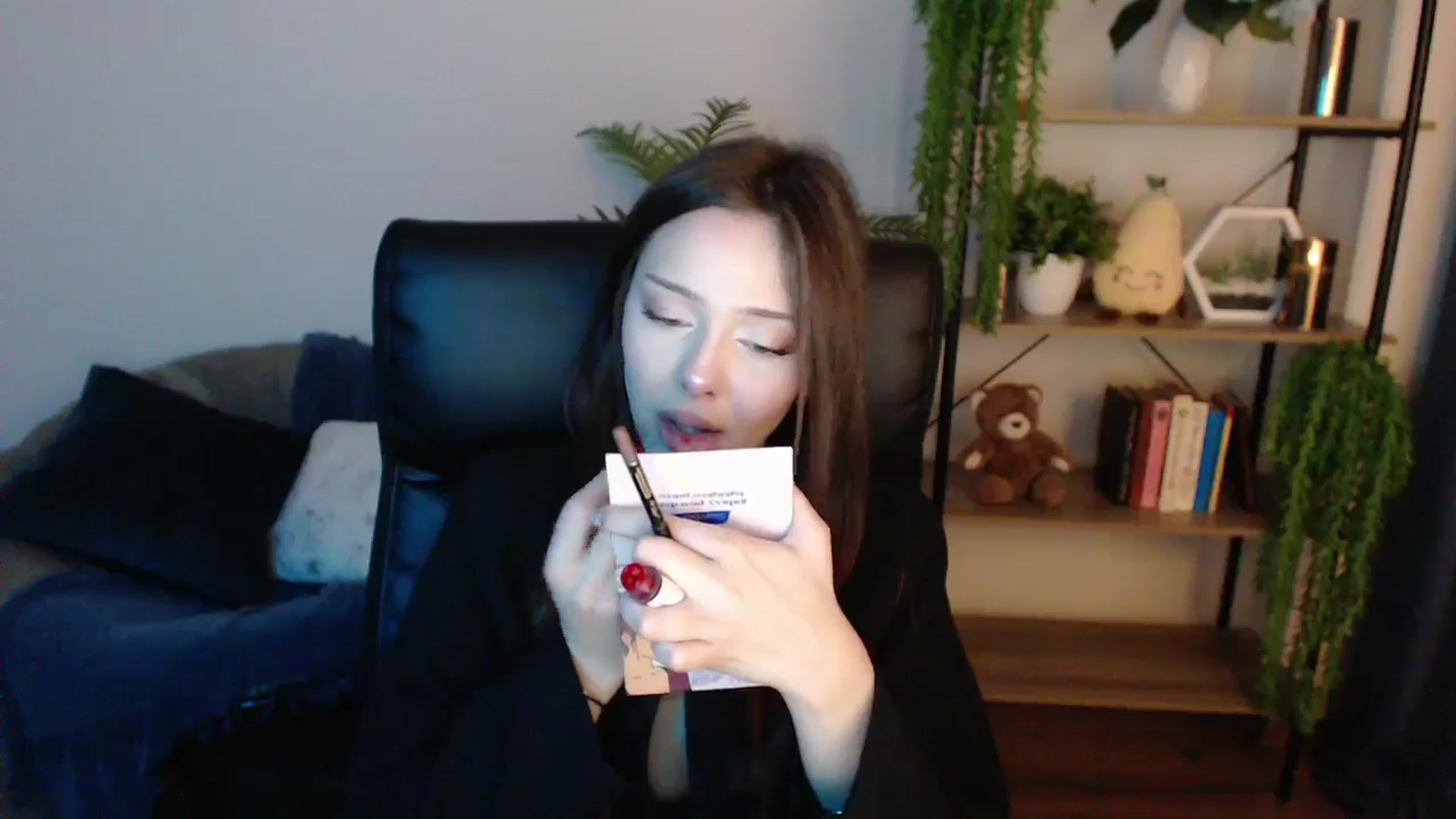 Gallery image thumbnail from KateManelli's myfreecams stream on, 02/01/2025, 12:30 image 8 of 20