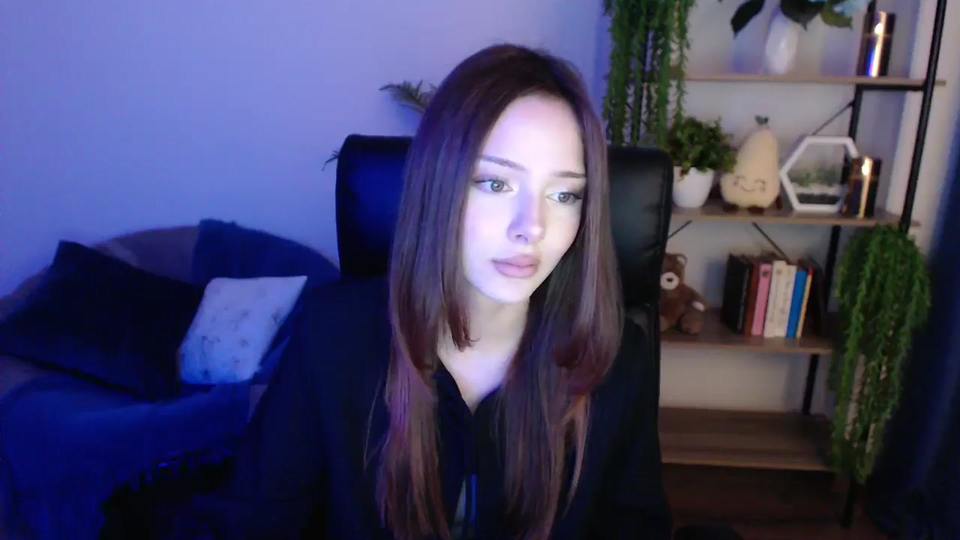 Gallery image thumbnail from KateManelli's myfreecams stream on, 02/01/2025, 13:18 image 20 of 20