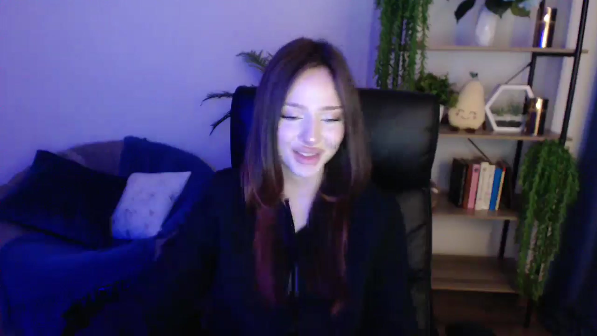 Gallery image thumbnail from KateManelli's myfreecams stream on, 02/01/2025, 13:39 image 11 of 20