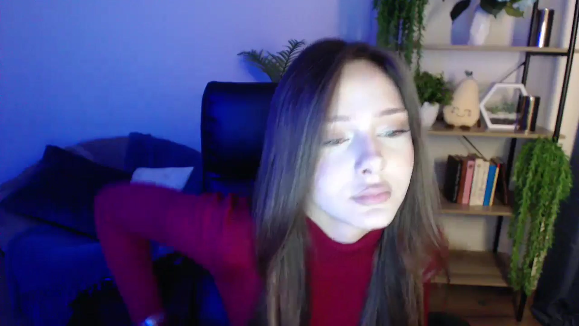 Gallery image thumbnail from KateManelli's myfreecams stream on, 02/03/2025, 10:40 image 13 of 20