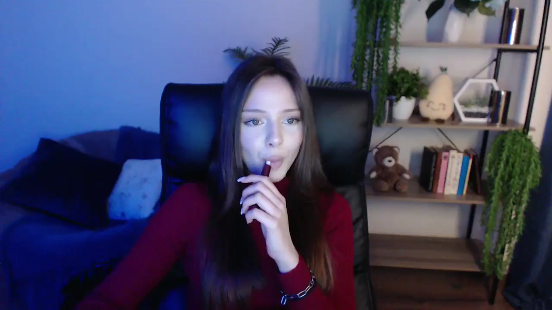 Gallery image thumbnail from KateManelli's myfreecams stream on, 02/03/2025, 14:04 image 4 of 20