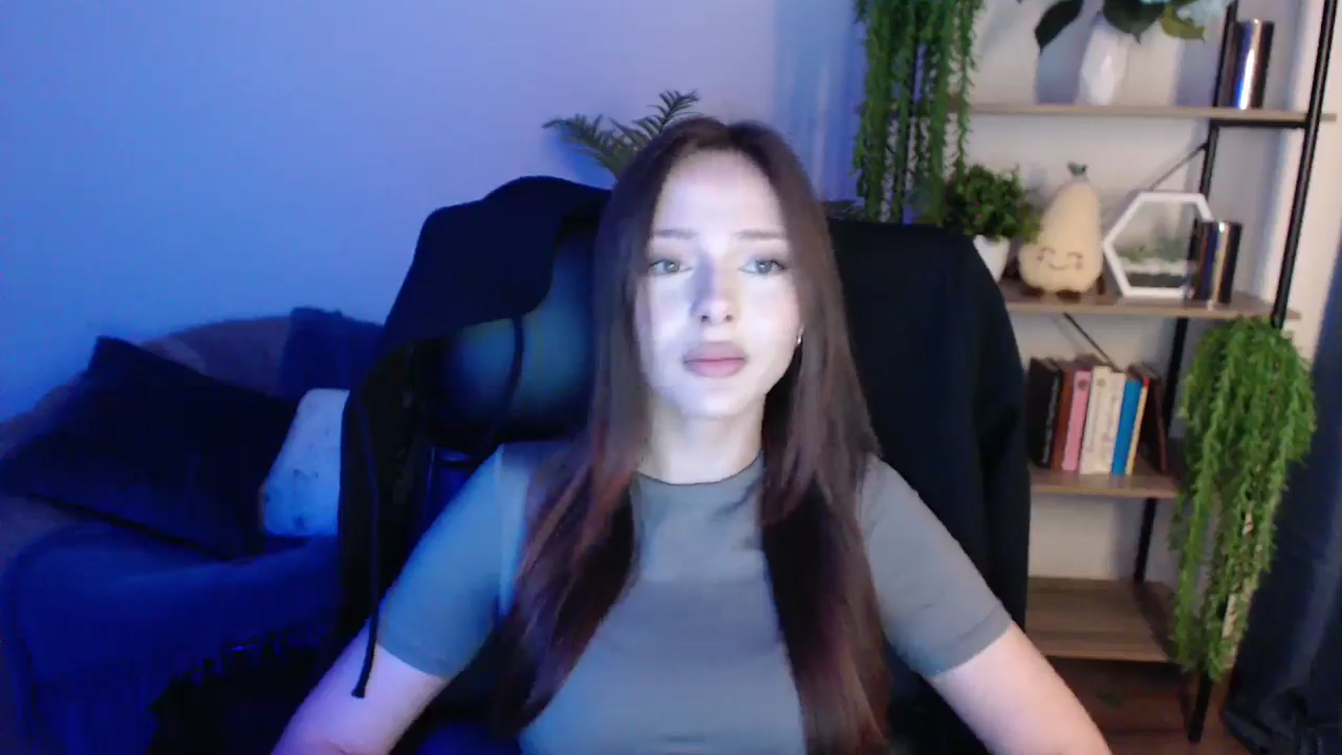 Gallery image thumbnail from KateManelli's myfreecams stream on, 02/04/2025, 09:41 image 16 of 20