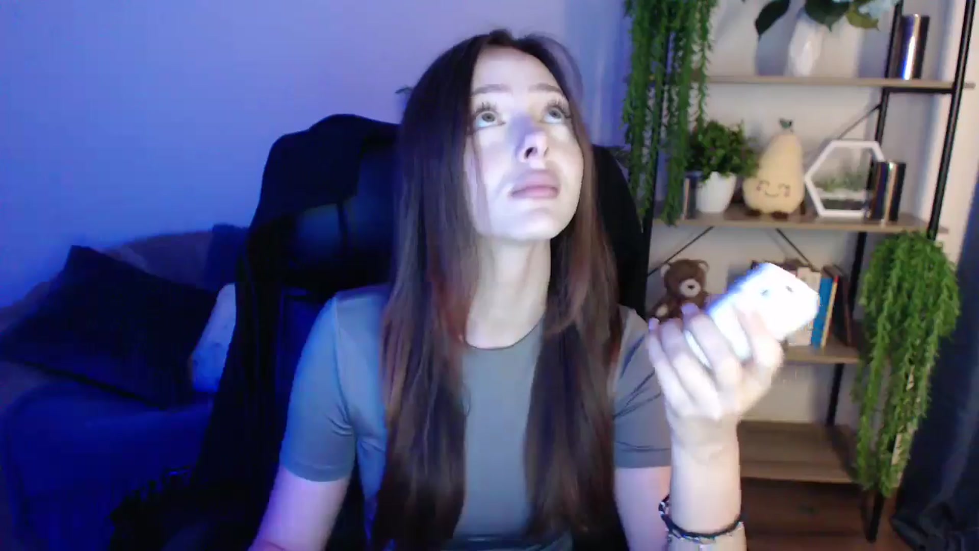Gallery image thumbnail from KateManelli's myfreecams stream on, 02/04/2025, 09:41 image 18 of 20