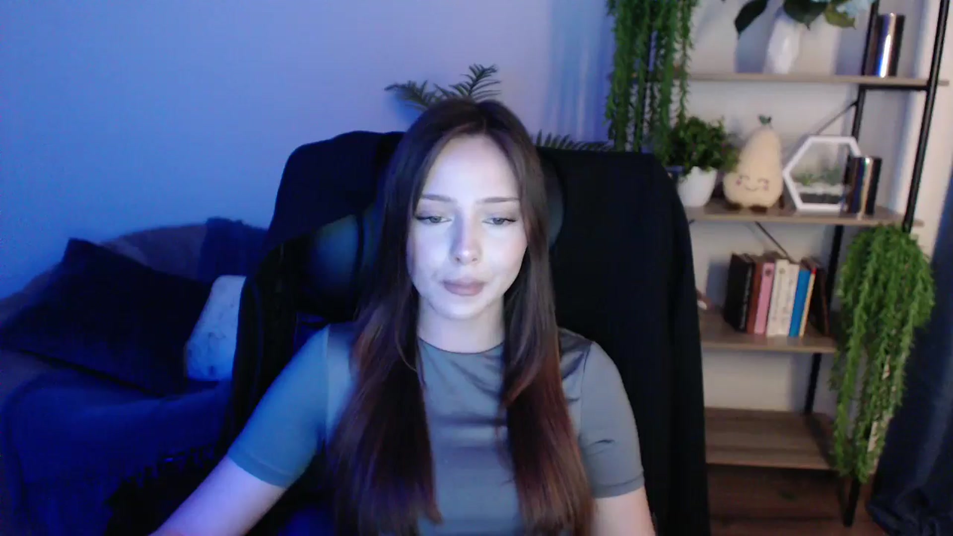 Gallery image thumbnail from KateManelli's myfreecams stream on, 02/04/2025, 11:32 image 5 of 20