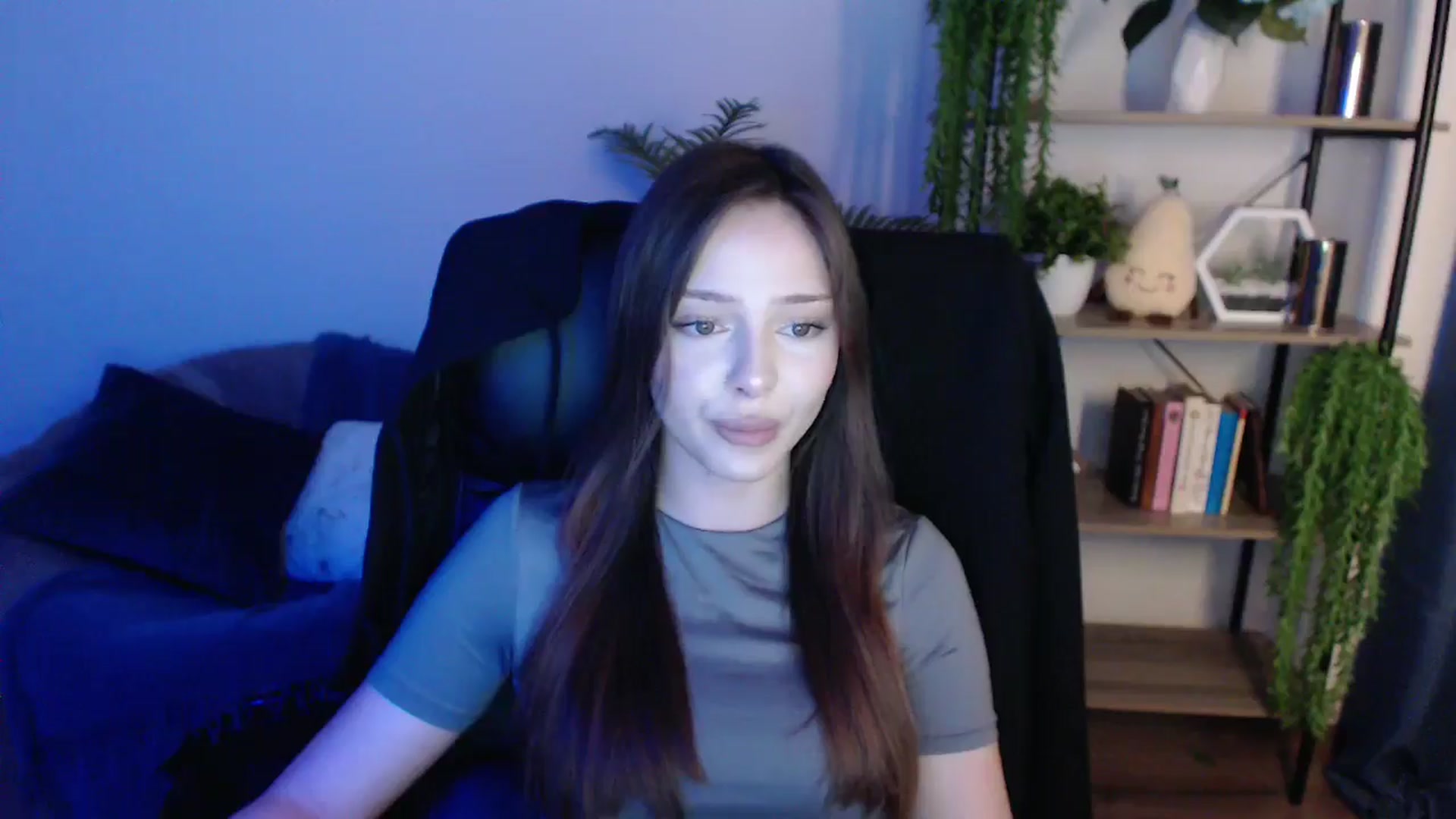 Gallery image thumbnail from KateManelli's myfreecams stream on, 02/04/2025, 11:32 image 3 of 20