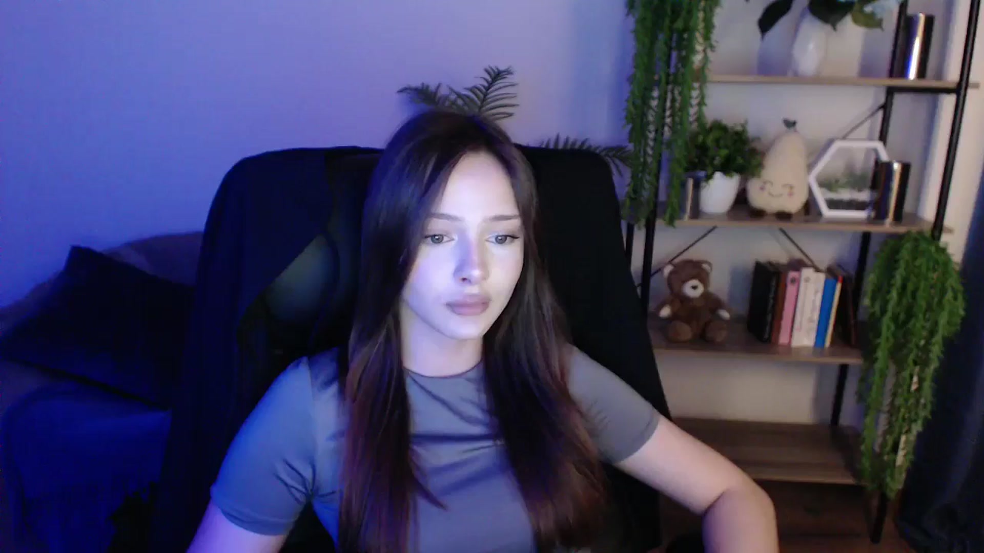 Gallery image thumbnail from KateManelli's myfreecams stream on, 02/04/2025, 13:02 image 20 of 20