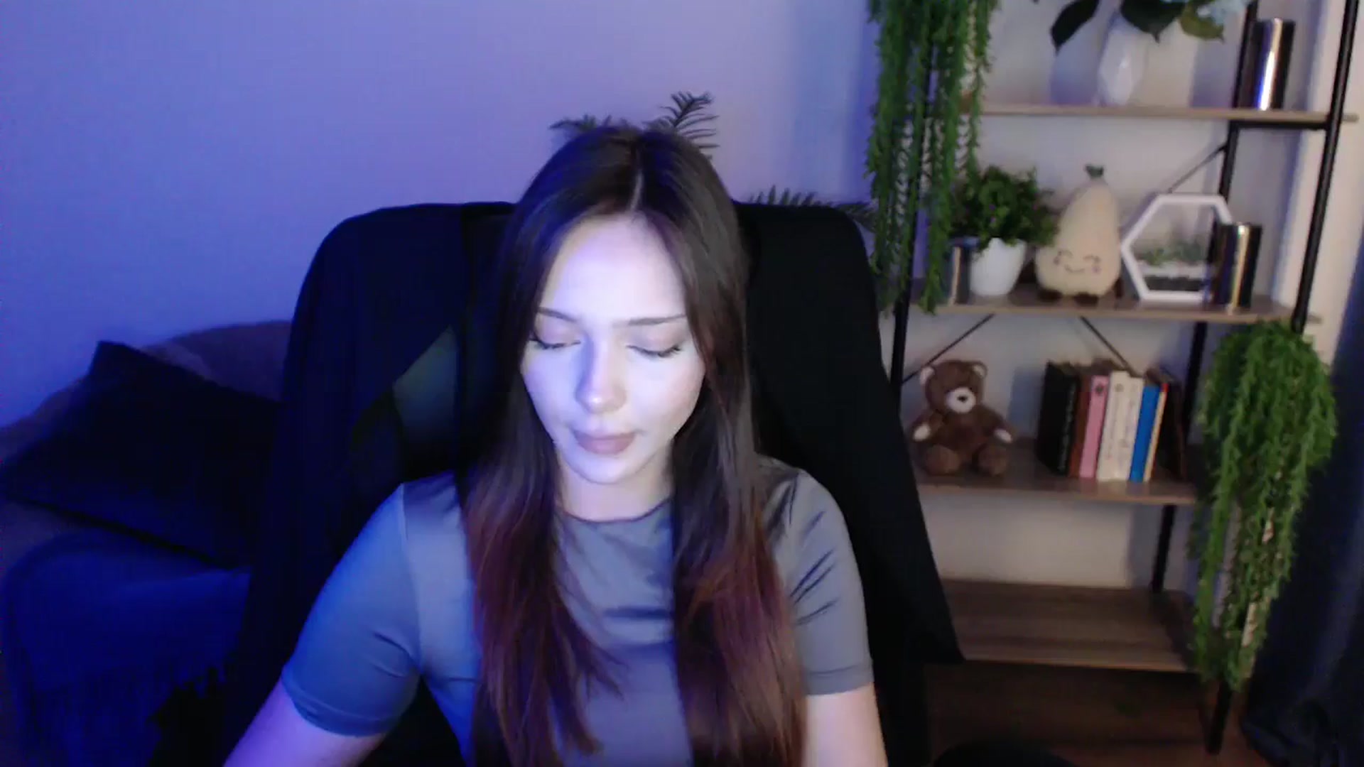 Gallery image thumbnail from KateManelli's myfreecams stream on, 02/04/2025, 13:02 image 7 of 20
