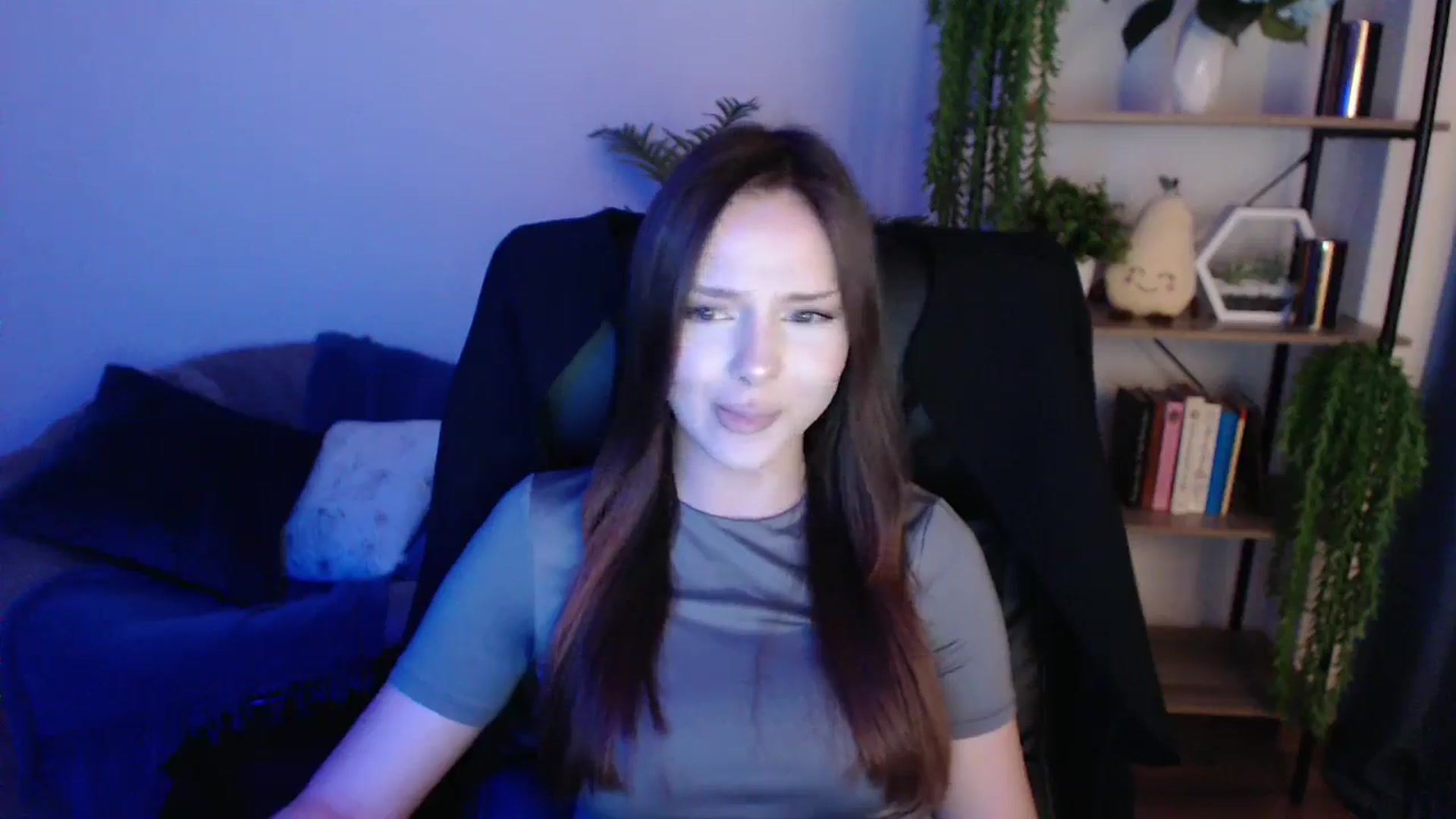 Gallery image thumbnail from KateManelli's myfreecams stream on, 02/04/2025, 14:39 image 3 of 20