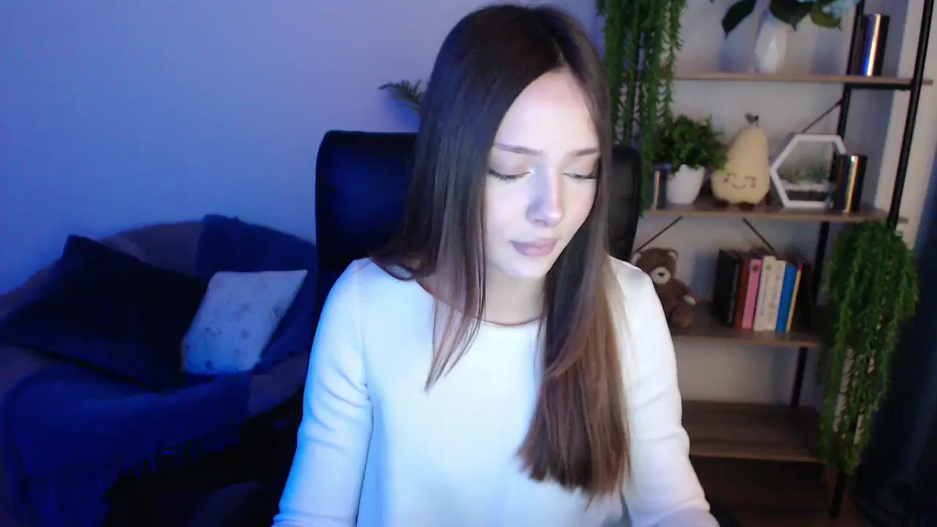 Gallery image thumbnail from KateManelli's myfreecams stream on, 02/05/2025, 09:15 image 16 of 20