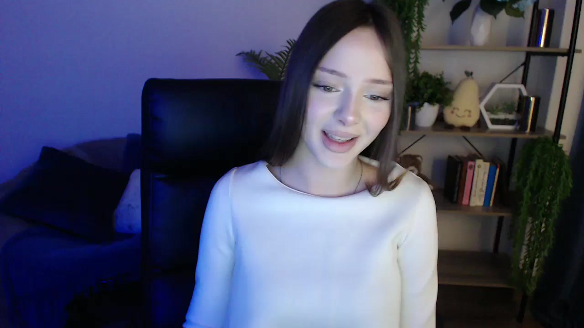 Gallery image thumbnail from KateManelli's myfreecams stream on, 02/05/2025, 09:15 image 5 of 20