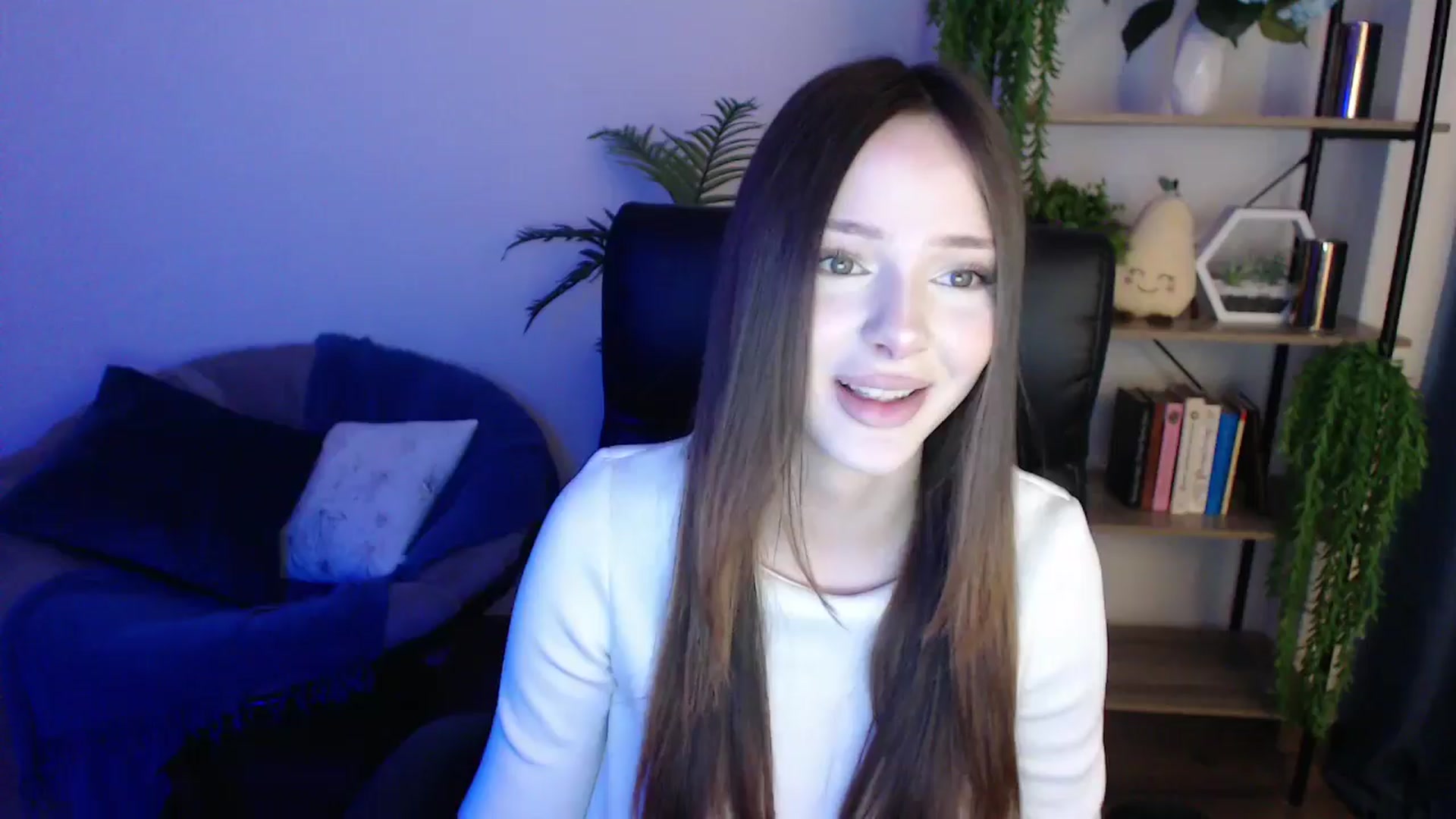 Gallery image thumbnail from KateManelli's myfreecams stream on, 02/05/2025, 09:15 image 1 of 20