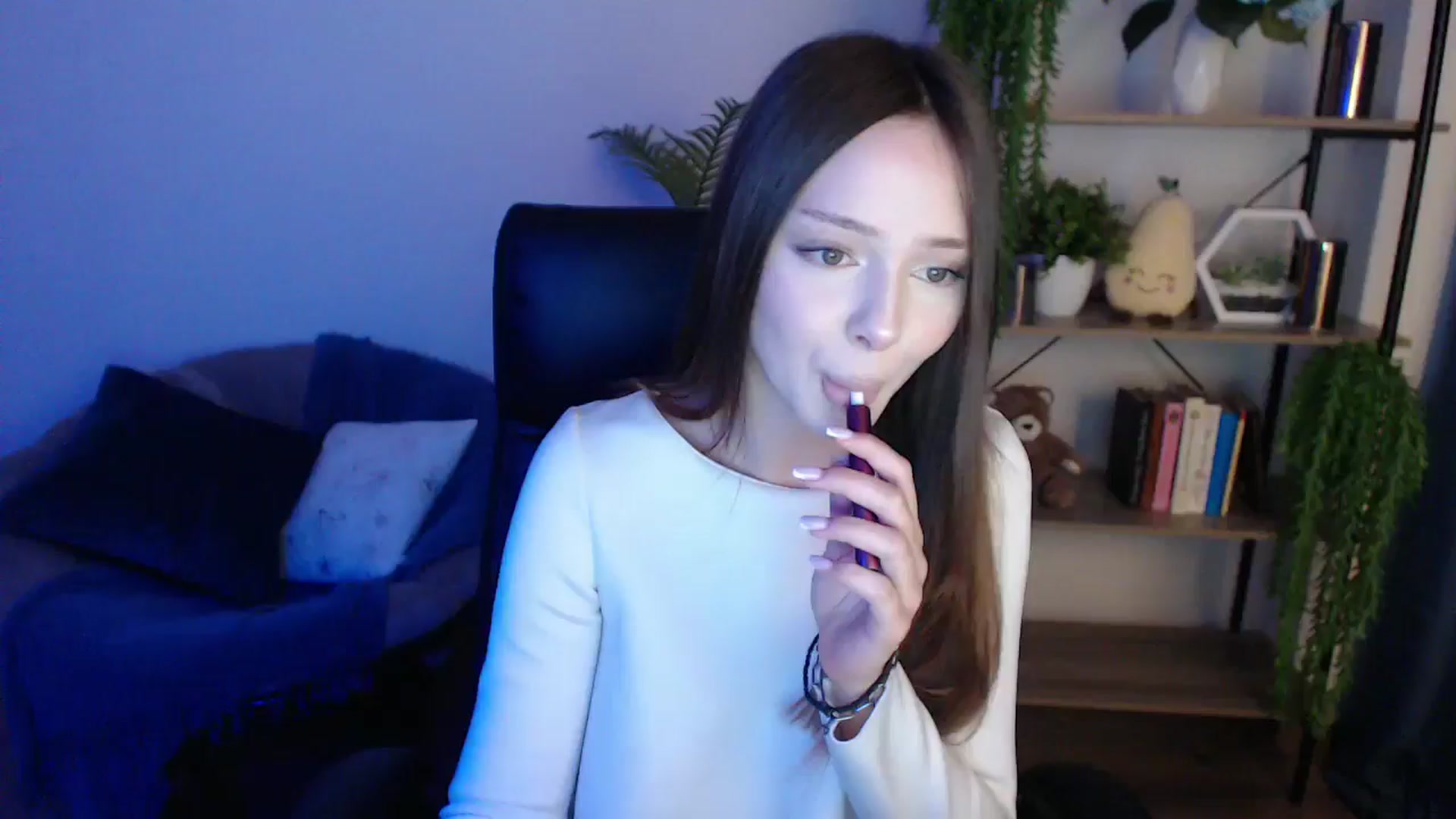 Gallery image thumbnail from KateManelli's myfreecams stream on, 02/05/2025, 09:15 image 18 of 20