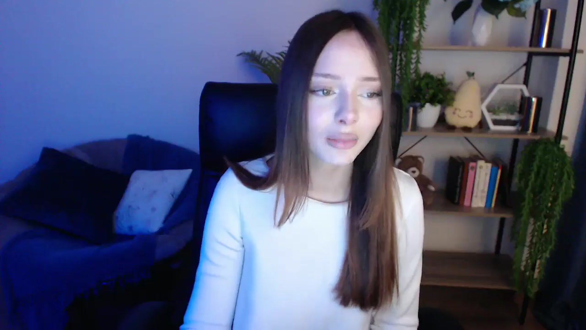 Gallery image thumbnail from KateManelli's myfreecams stream on, 02/05/2025, 09:15 image 17 of 20