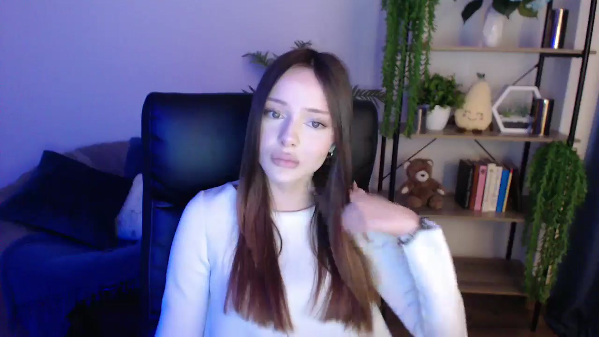 Gallery image thumbnail from KateManelli's myfreecams stream on, 02/05/2025, 09:44 image 5 of 20