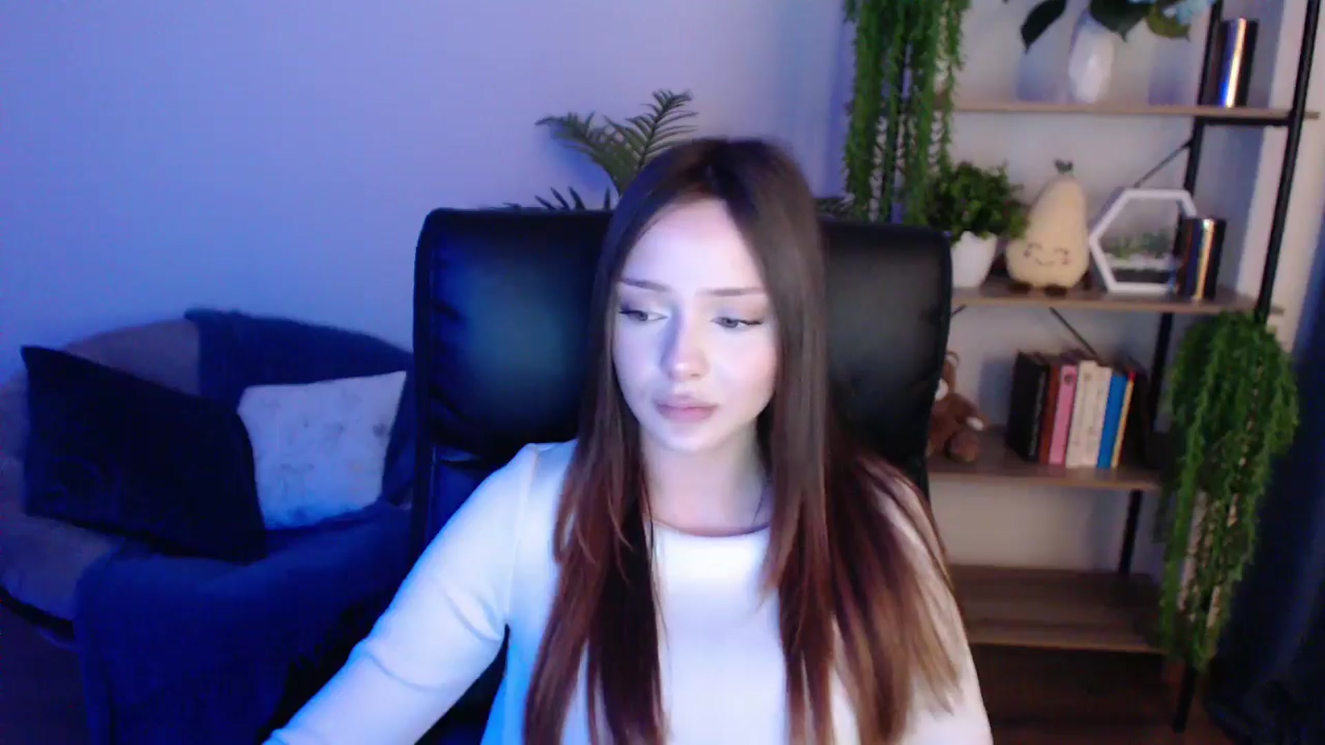 Gallery image thumbnail from KateManelli's myfreecams stream on, 02/05/2025, 12:11 image 20 of 20