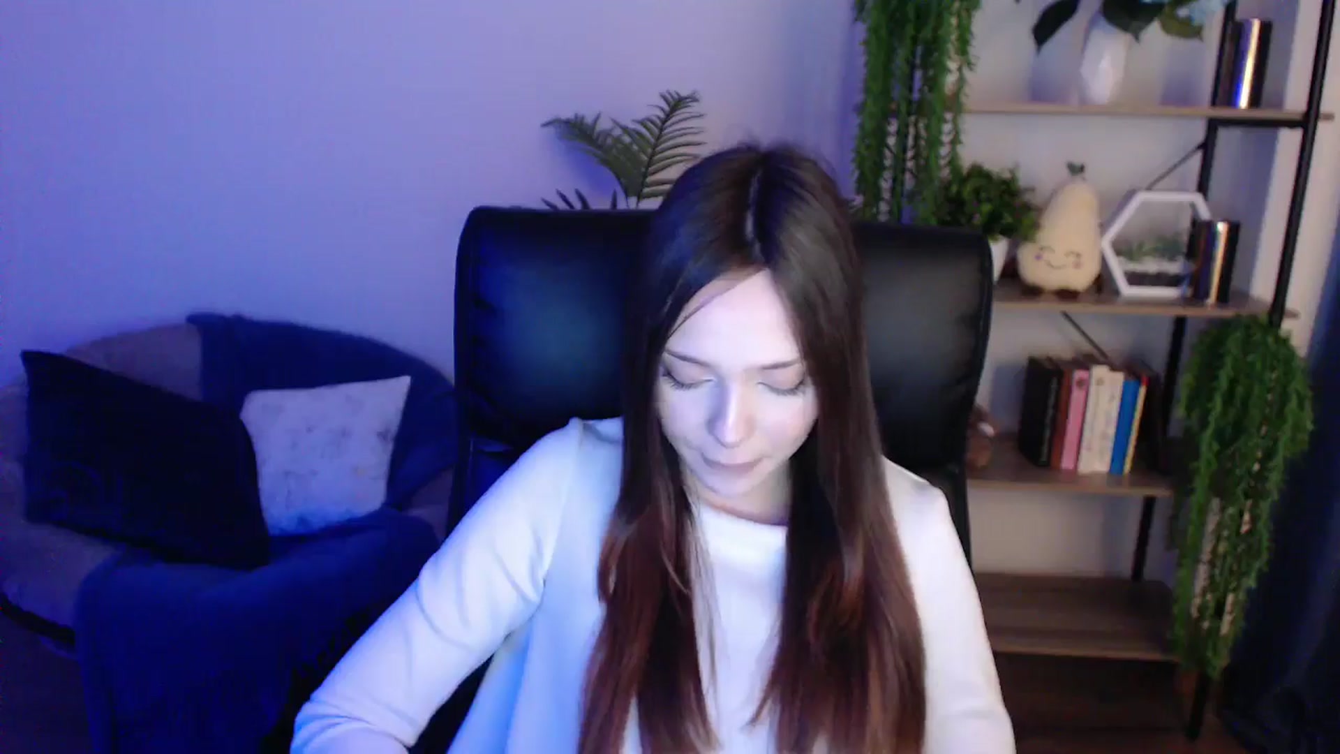 Gallery image thumbnail from KateManelli's myfreecams stream on, 02/05/2025, 13:33 image 2 of 20