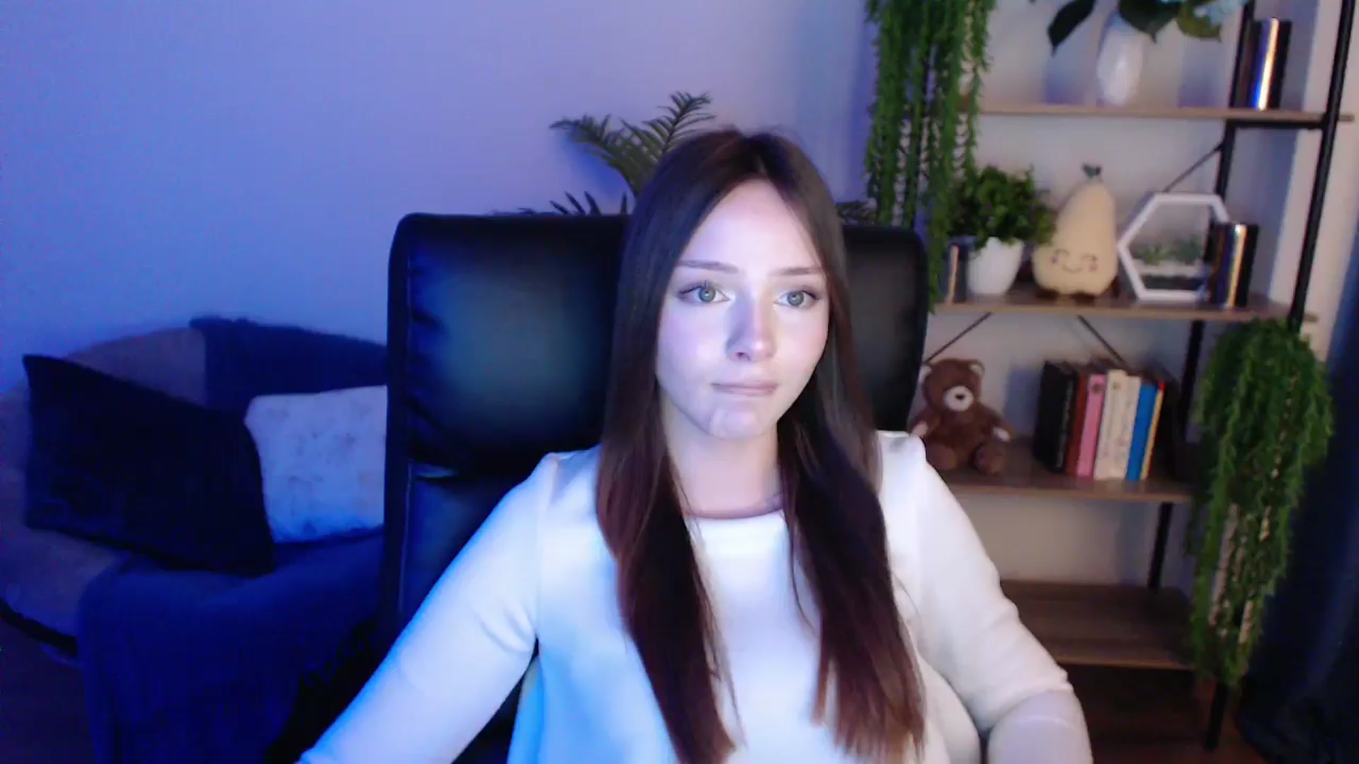 Gallery image thumbnail from KateManelli's myfreecams stream on, 02/05/2025, 14:46 image 1 of 20