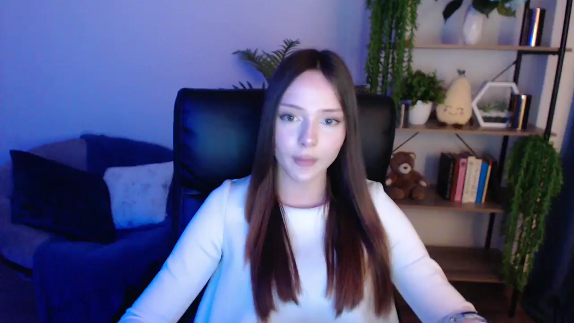 Gallery image thumbnail from KateManelli's myfreecams stream on, 02/05/2025, 14:46 image 10 of 20