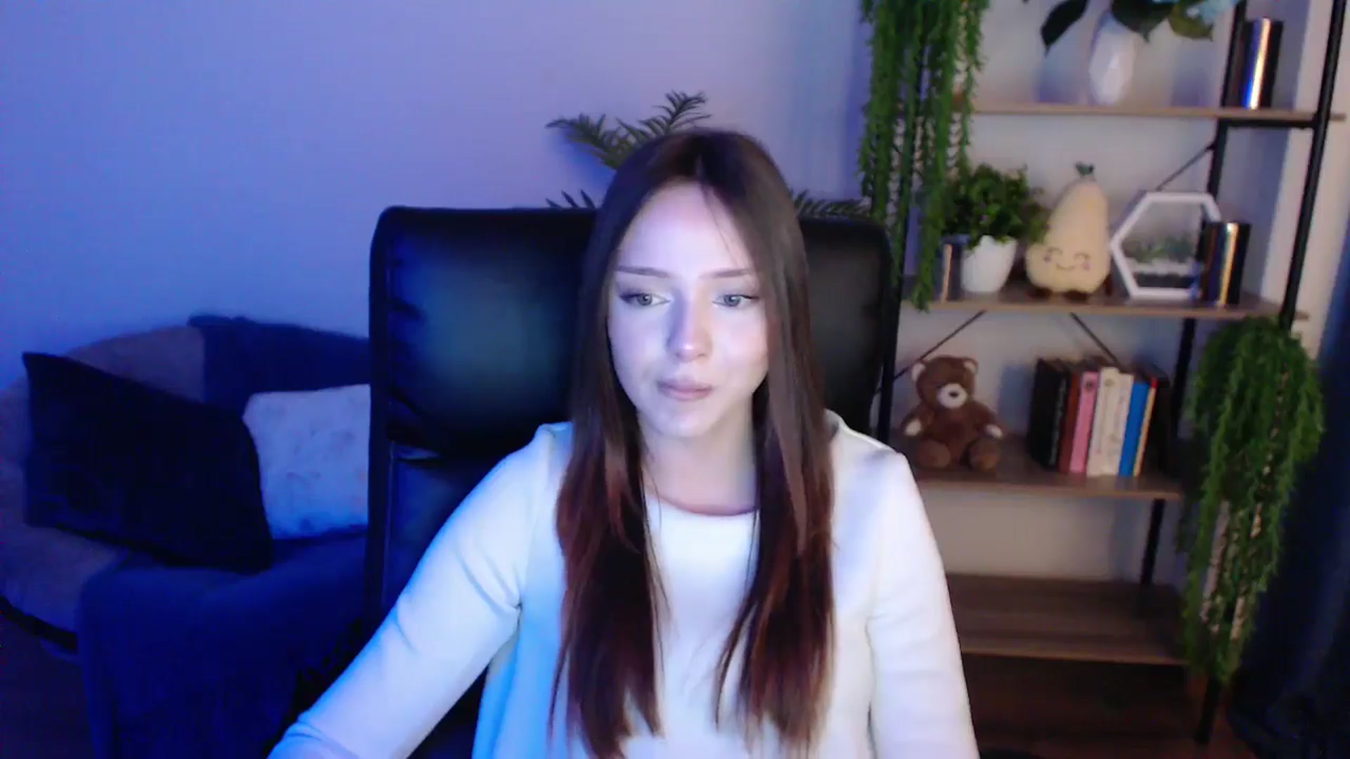 Gallery image thumbnail from KateManelli's myfreecams stream on, 02/05/2025, 14:46 image 7 of 20