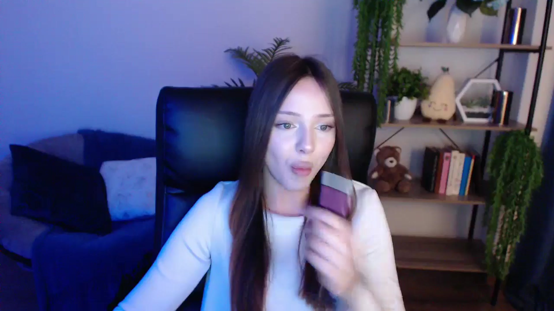 Gallery image thumbnail from KateManelli's myfreecams stream on, 02/05/2025, 14:46 image 3 of 20