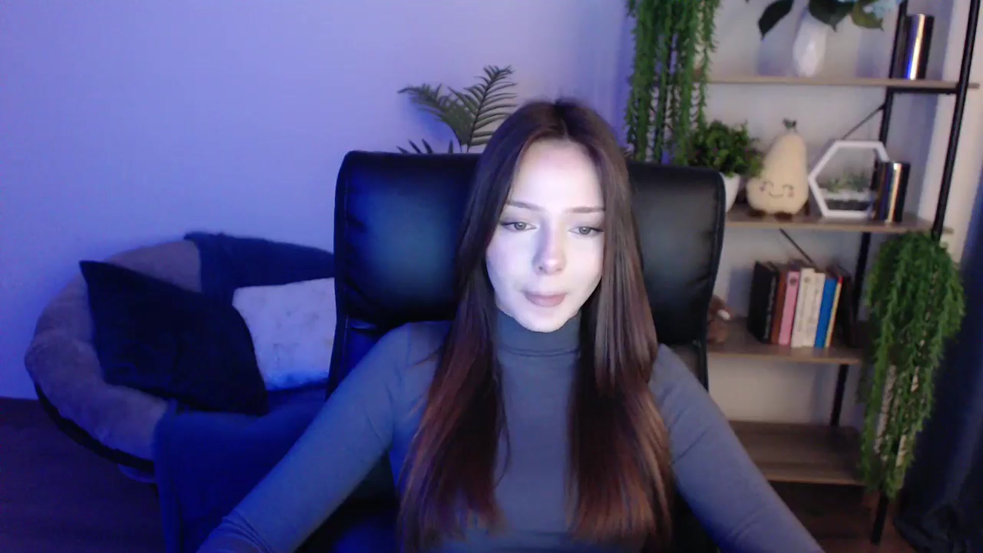 Gallery image thumbnail from KateManelli's myfreecams stream on, 02/07/2025, 09:46 image 14 of 20