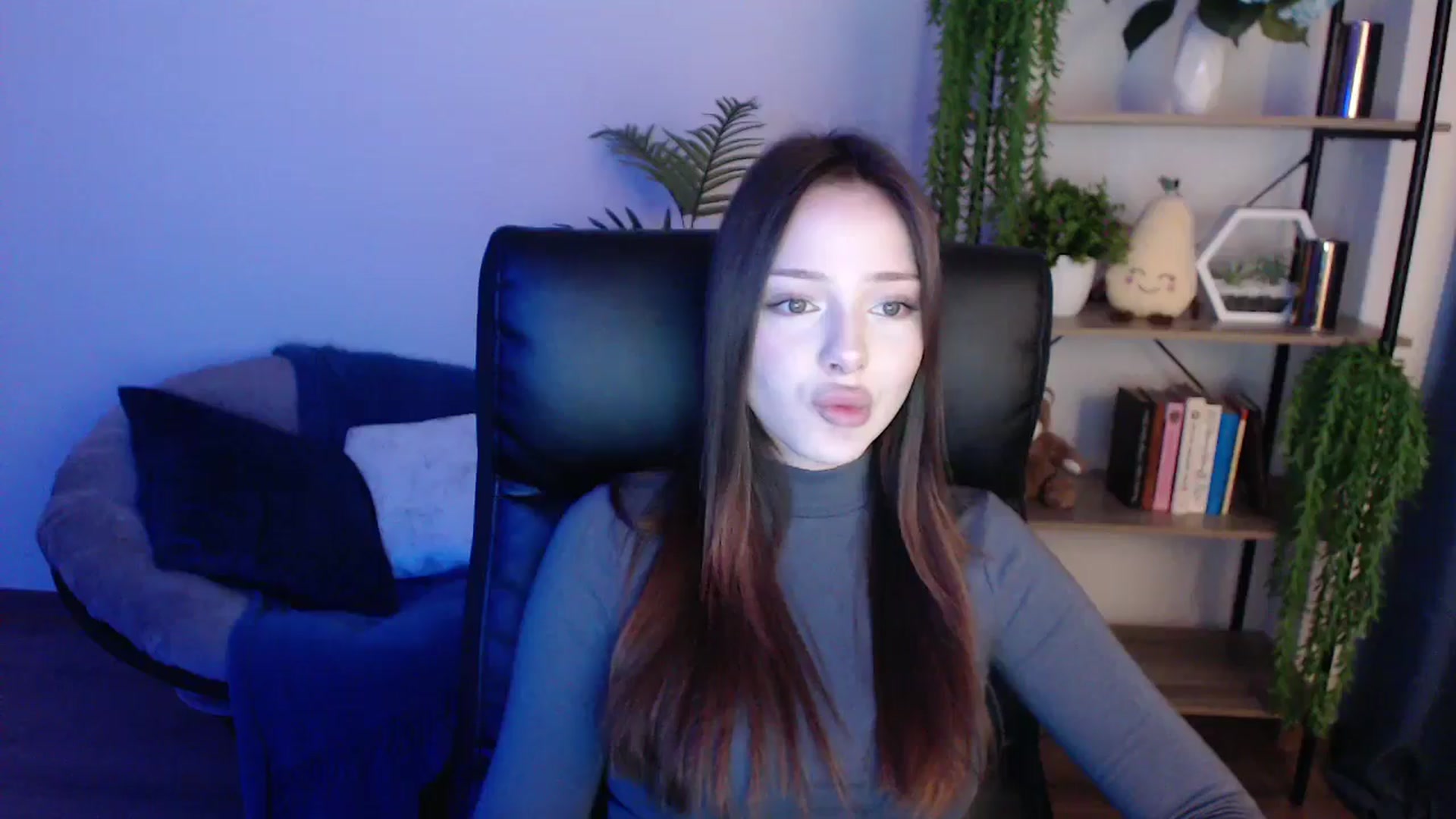Gallery image thumbnail from KateManelli's myfreecams stream on, 02/07/2025, 09:46 image 3 of 20