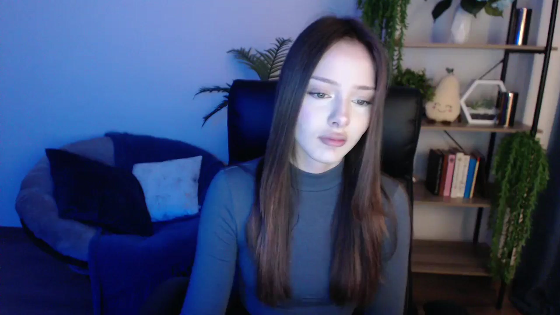 Gallery image thumbnail from KateManelli's myfreecams stream on, 02/07/2025, 10:27 image 15 of 20