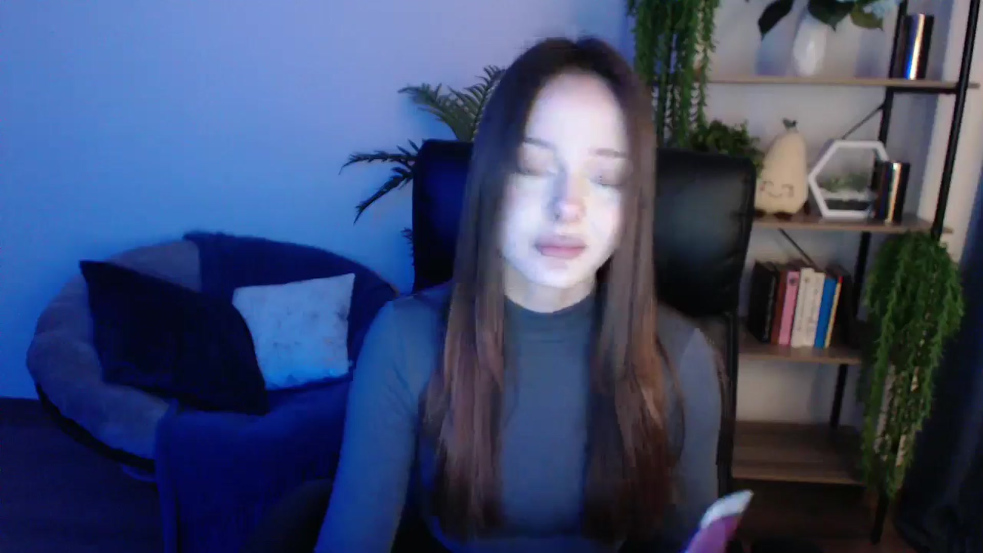 Gallery image thumbnail from KateManelli's myfreecams stream on, 02/07/2025, 10:27 image 19 of 20