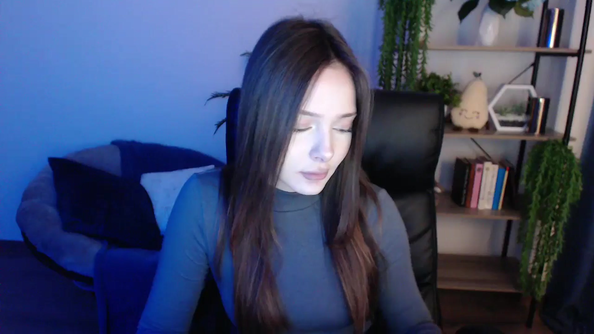 Gallery image thumbnail from KateManelli's myfreecams stream on, 02/07/2025, 11:20 image 19 of 20