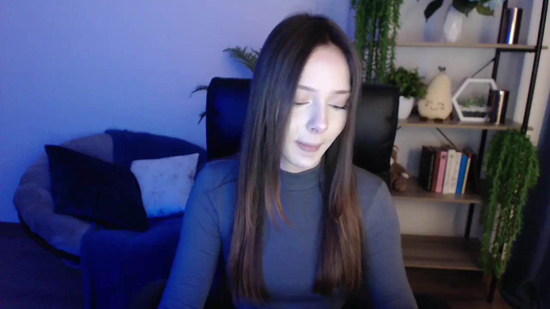 Gallery image thumbnail from KateManelli's myfreecams stream on, 02/07/2025, 12:35 image 2 of 20