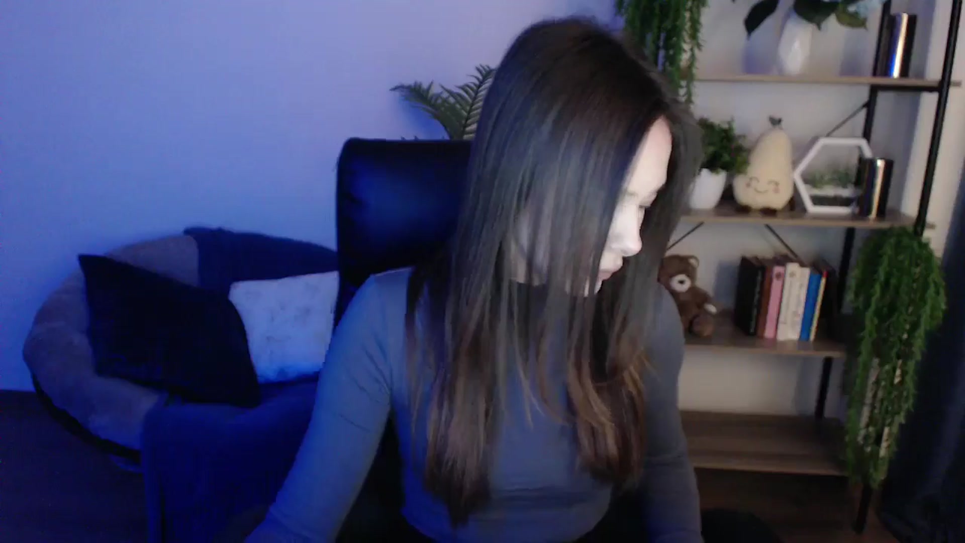 Gallery image thumbnail from KateManelli's myfreecams stream on, 02/07/2025, 12:58 image 11 of 20