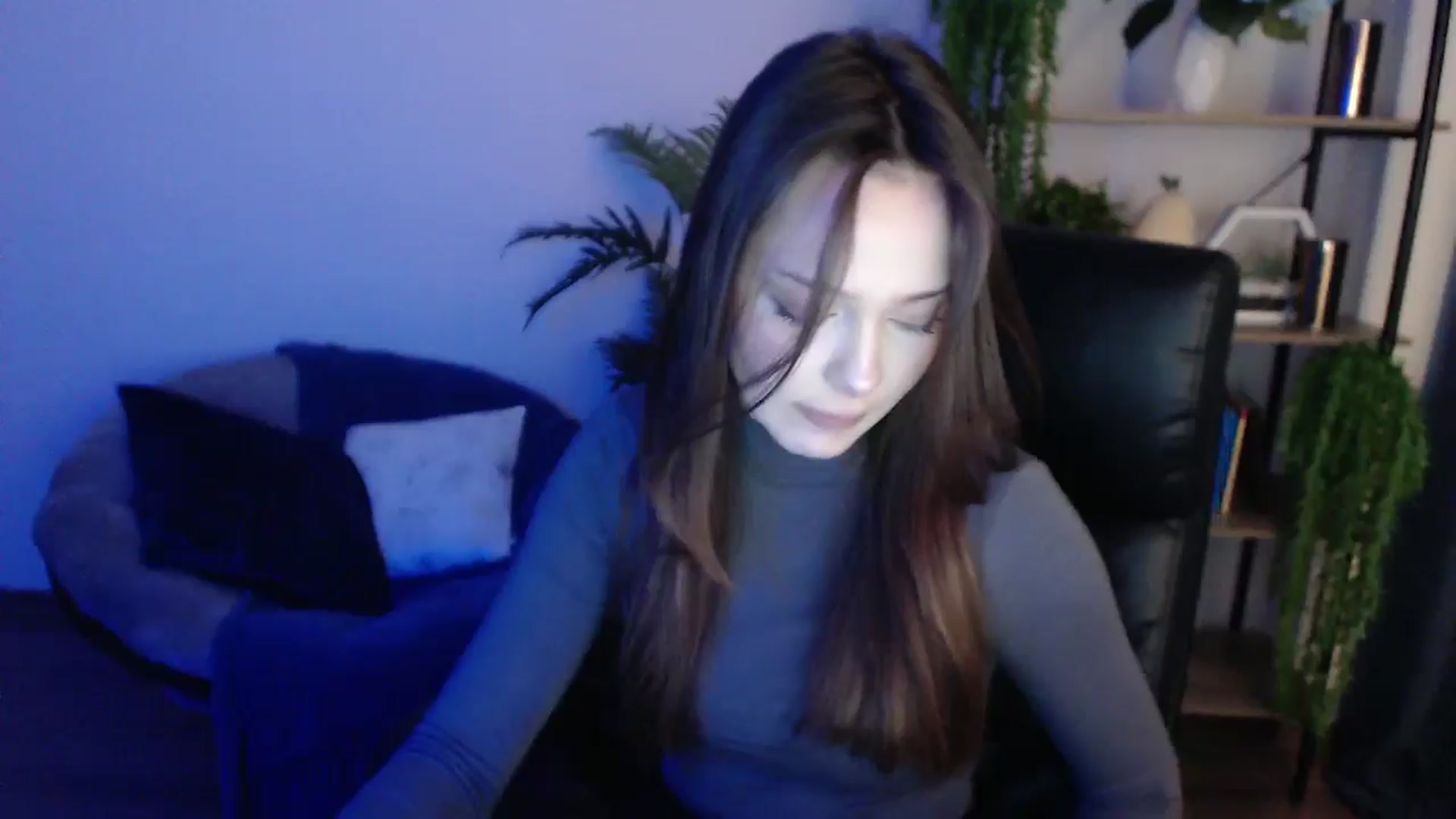 Gallery image thumbnail from KateManelli's myfreecams stream on, 02/07/2025, 12:58 image 17 of 20