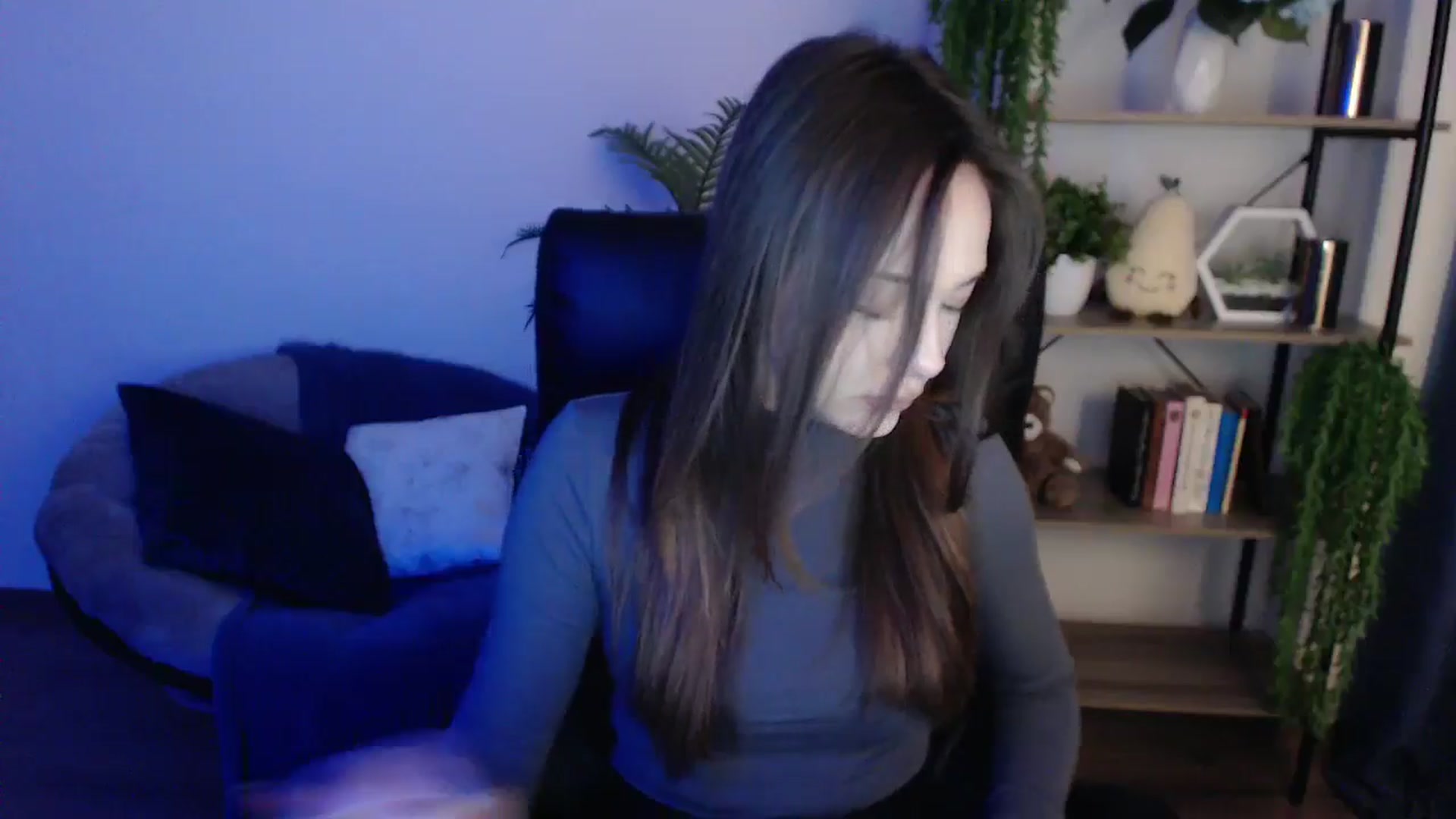 Gallery image thumbnail from KateManelli's myfreecams stream on, 02/07/2025, 12:58 image 18 of 20