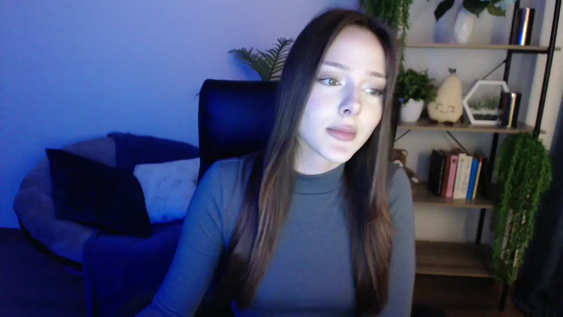 Gallery image thumbnail from KateManelli's myfreecams stream on, 02/07/2025, 14:02 image 11 of 20