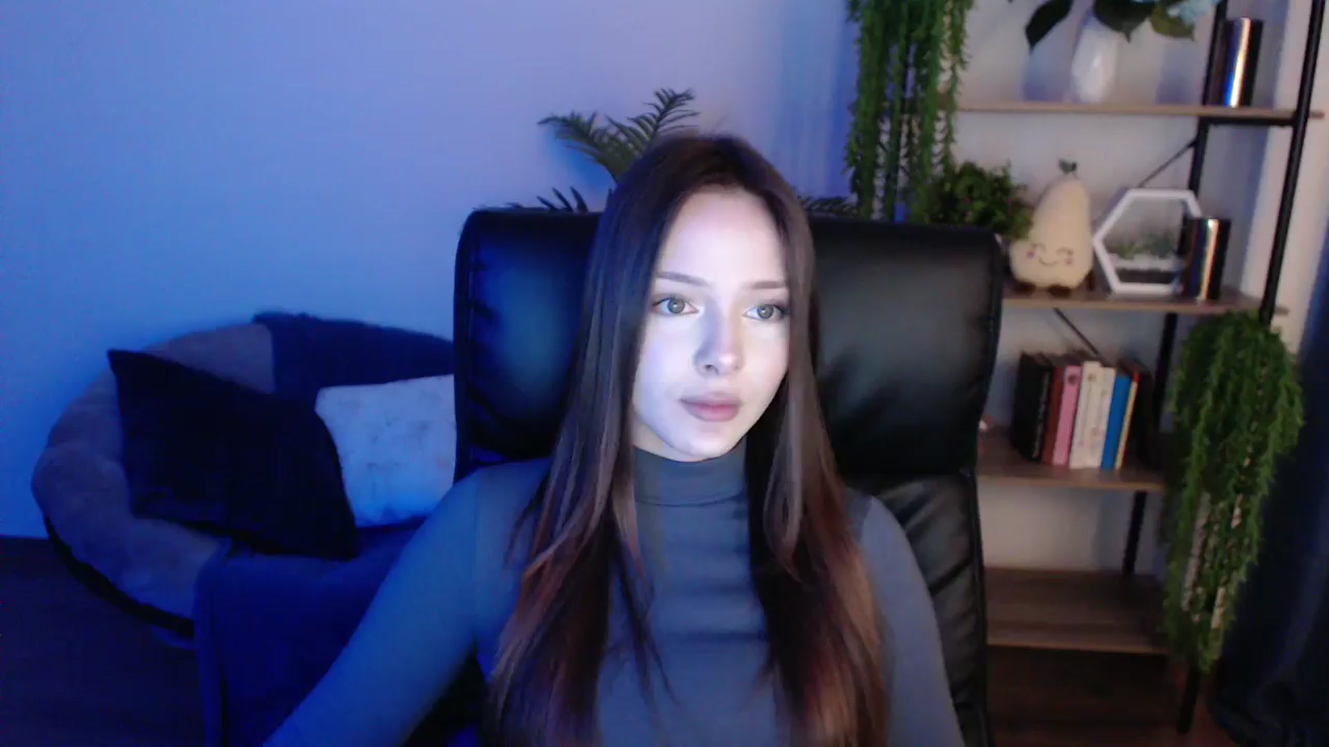 Gallery image thumbnail from KateManelli's myfreecams stream on, 02/07/2025, 14:02 image 3 of 20