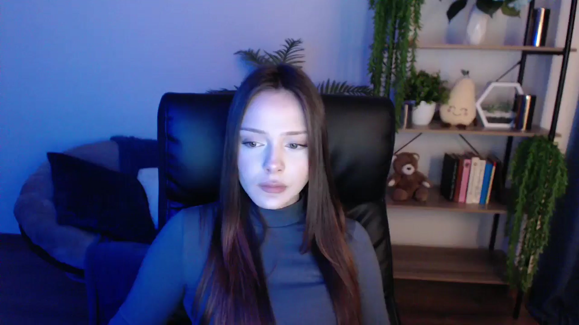 Gallery image thumbnail from KateManelli's myfreecams stream on, 02/07/2025, 14:02 image 19 of 20