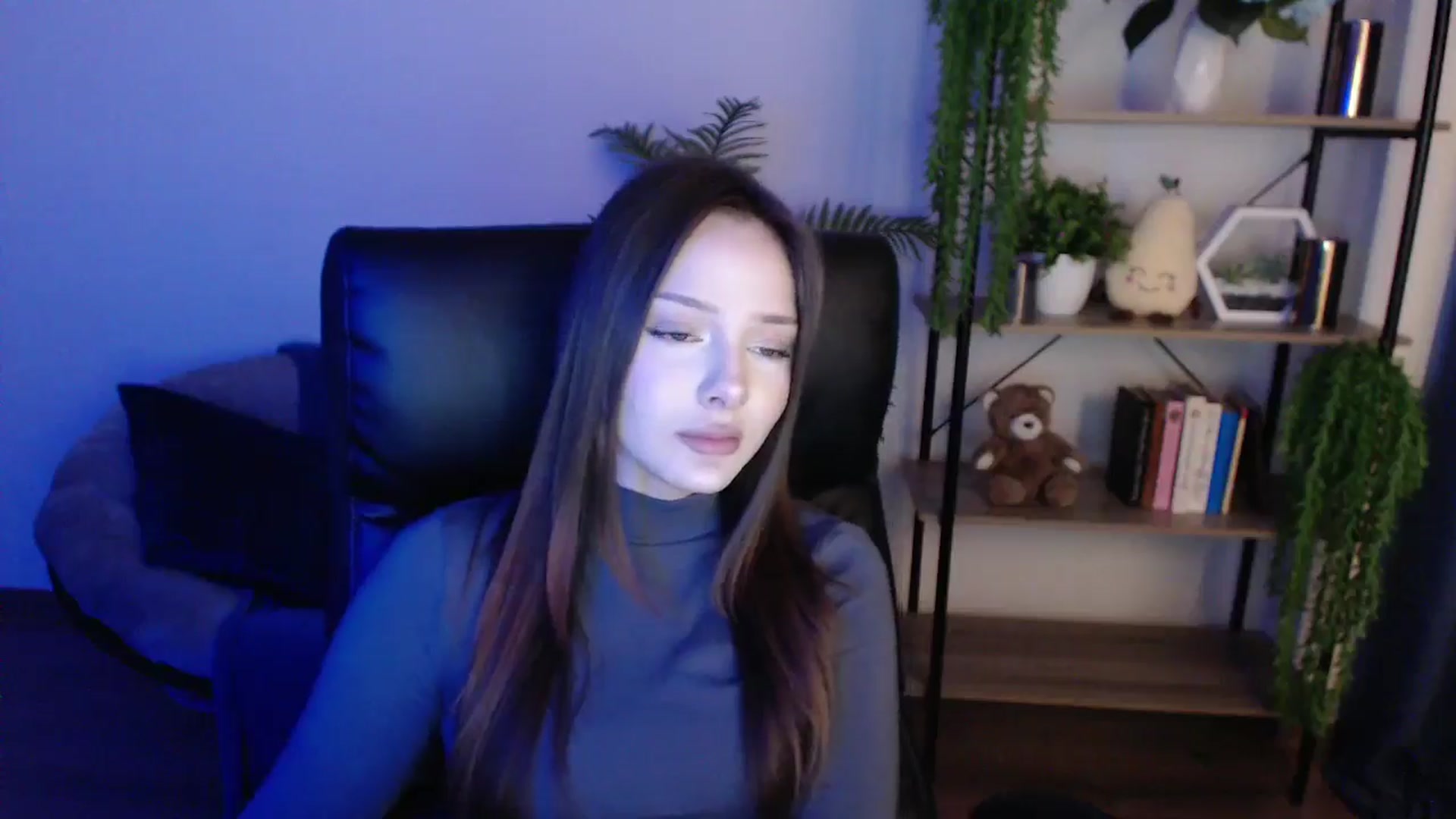 Gallery image thumbnail from KateManelli's myfreecams stream on, 02/07/2025, 14:02 image 6 of 20