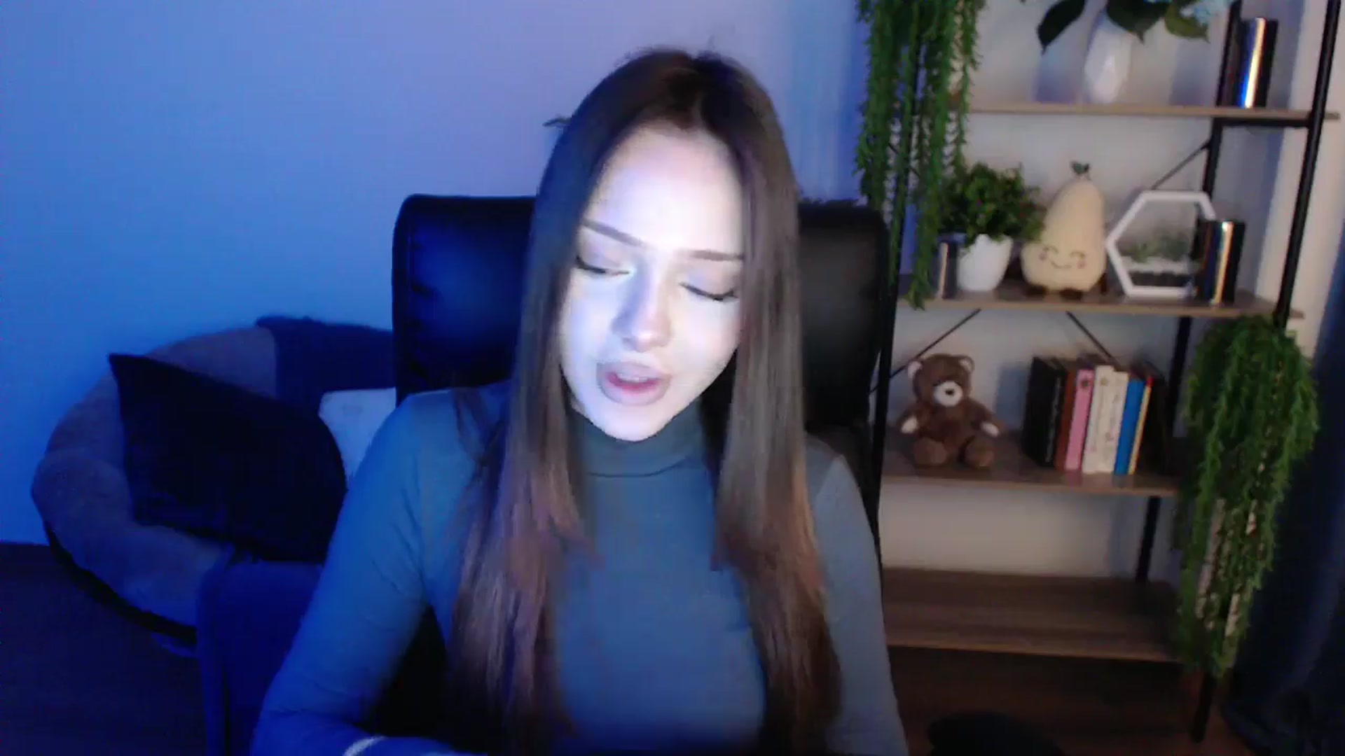 Gallery image thumbnail from KateManelli's myfreecams stream on, 02/07/2025, 14:47 image 18 of 20