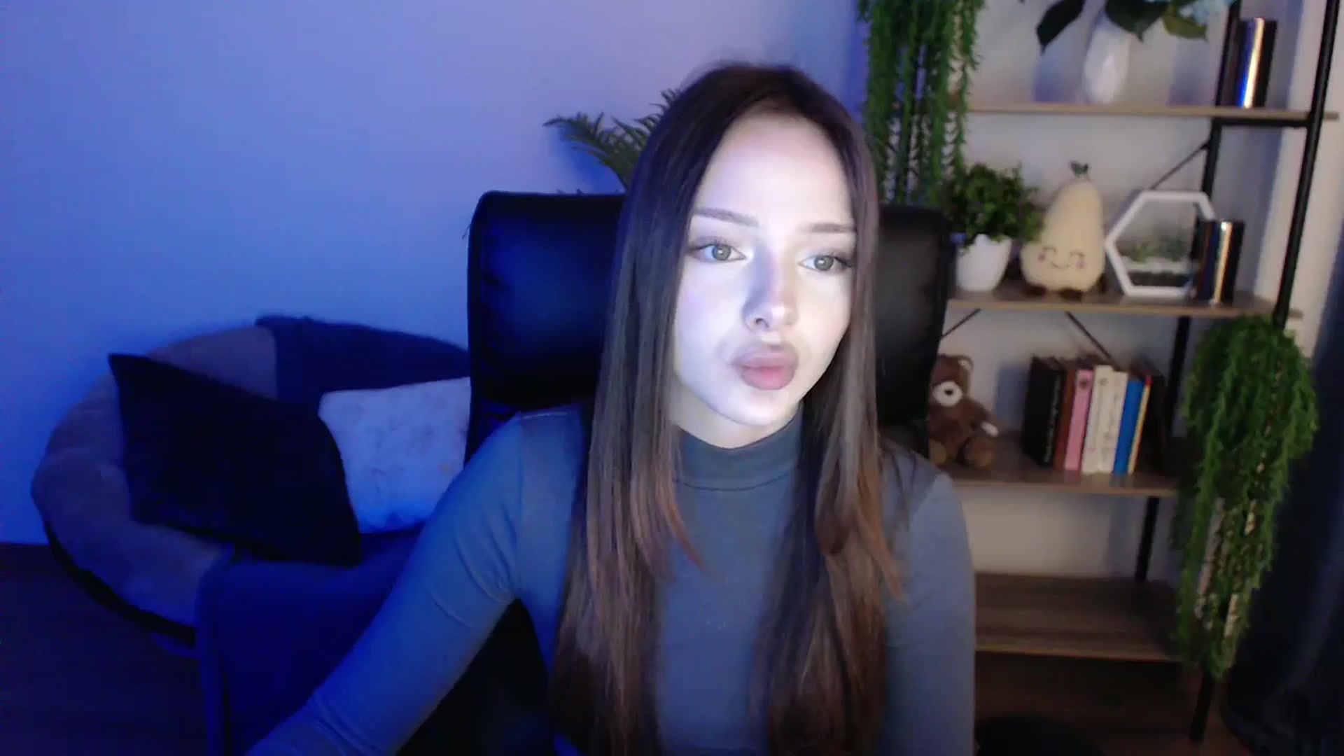 Gallery image thumbnail from KateManelli's myfreecams stream on, 02/07/2025, 14:47 image 7 of 20