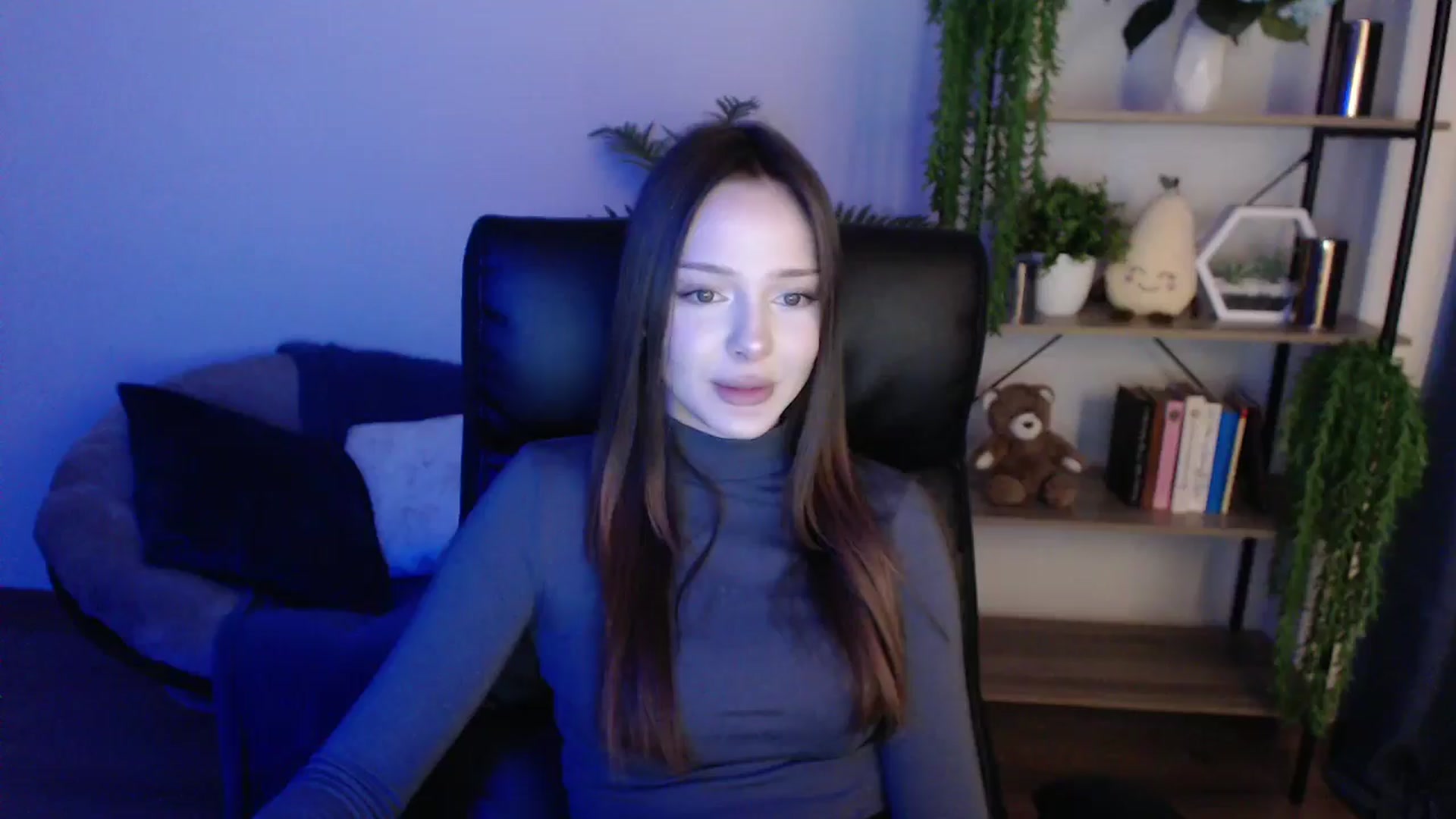 Gallery image thumbnail from KateManelli's myfreecams stream on, 02/07/2025, 14:47 image 11 of 20