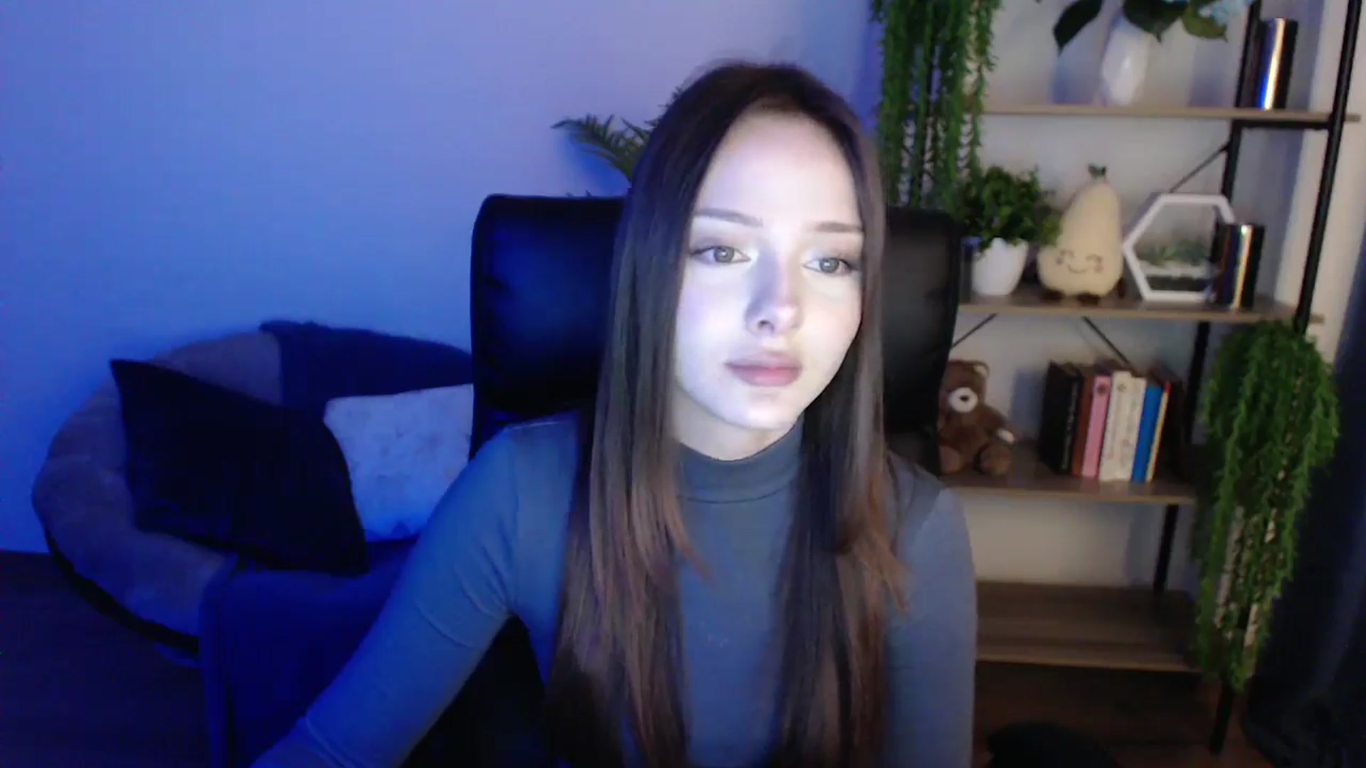 Gallery image thumbnail from KateManelli's myfreecams stream on, 02/07/2025, 14:47 image 6 of 20