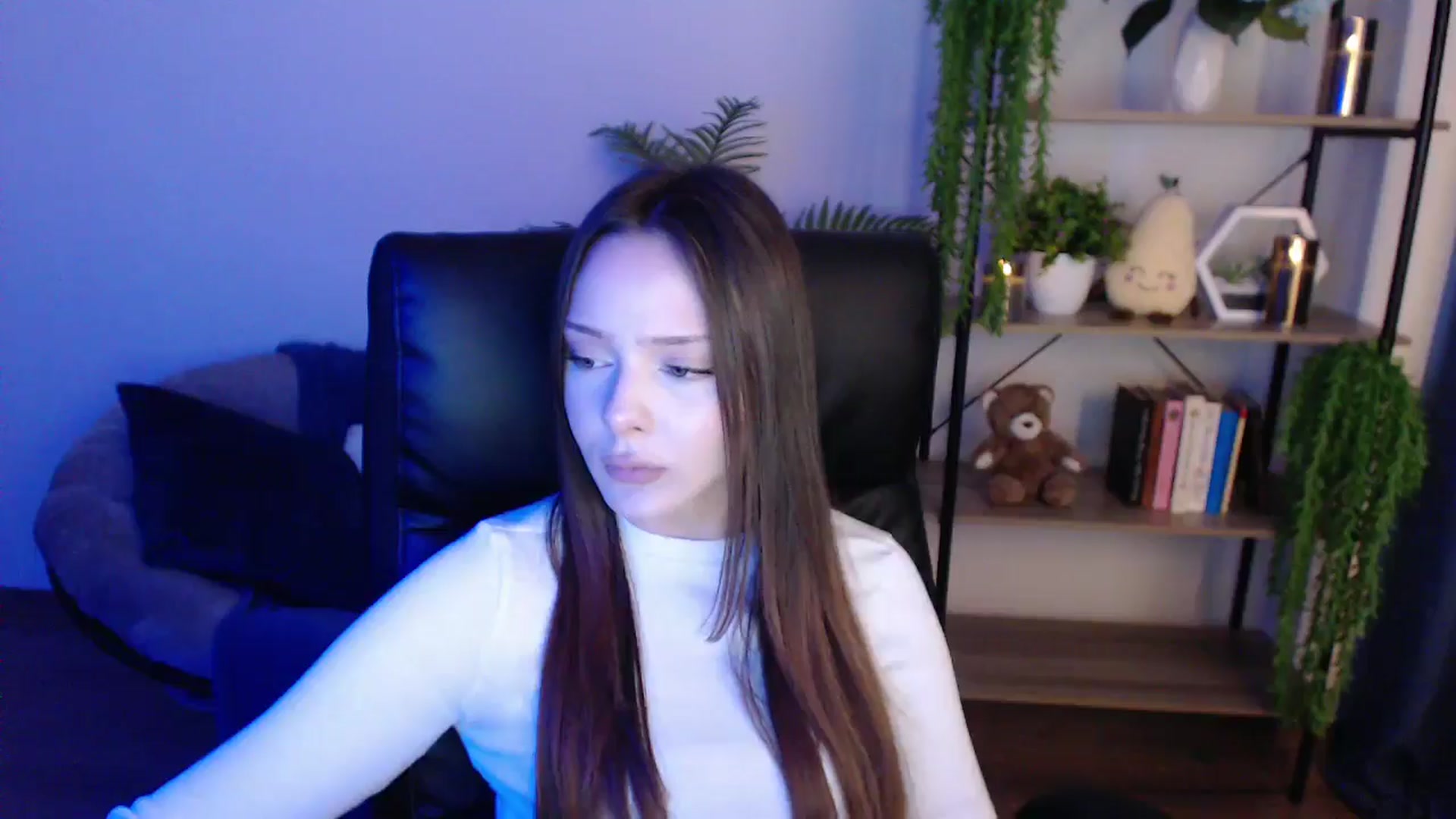 Gallery image thumbnail from KateManelli's myfreecams stream on, 02/08/2025, 11:19 image 20 of 20