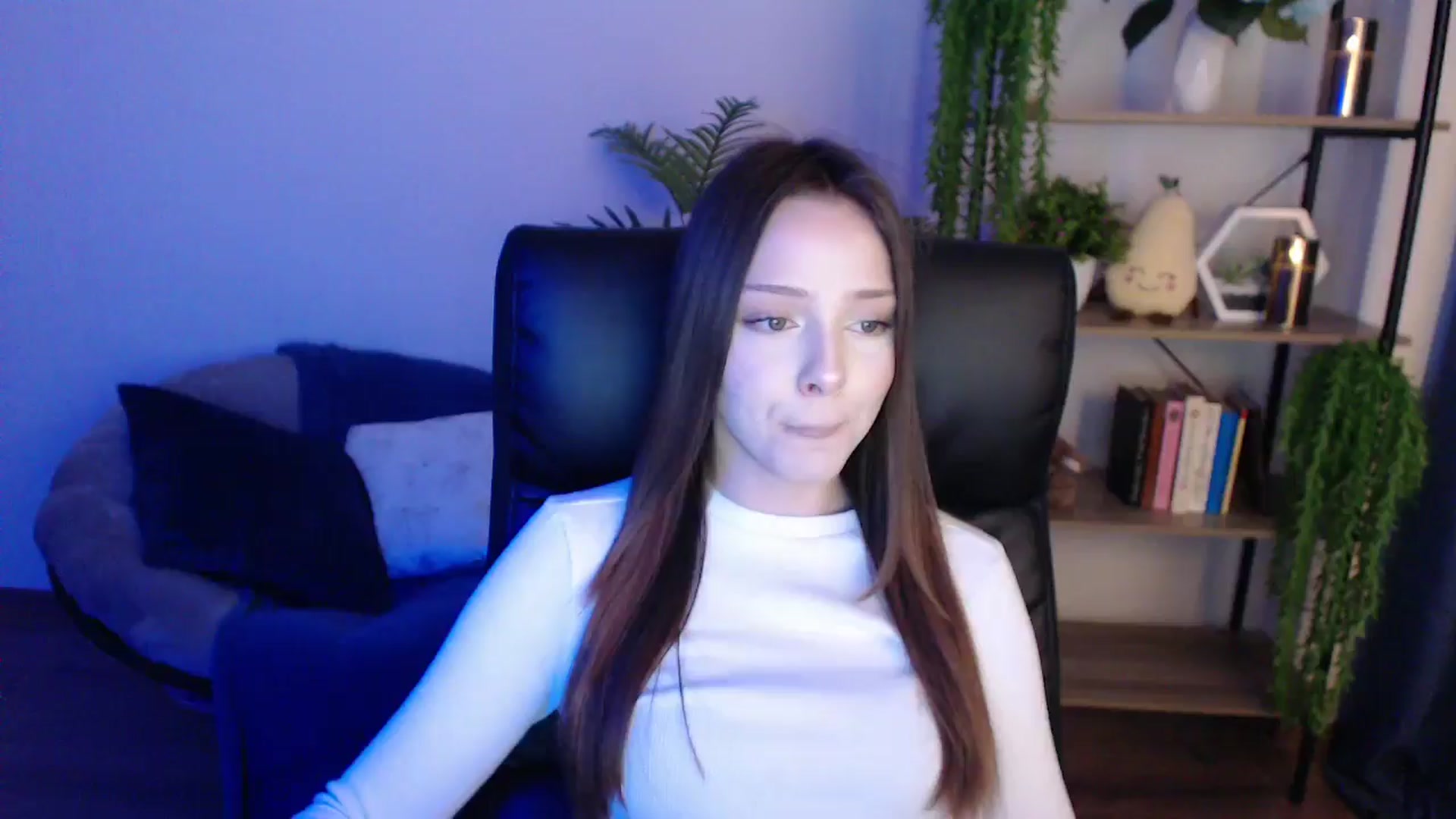 Gallery image thumbnail from KateManelli's myfreecams stream on, 02/08/2025, 11:19 image 1 of 20