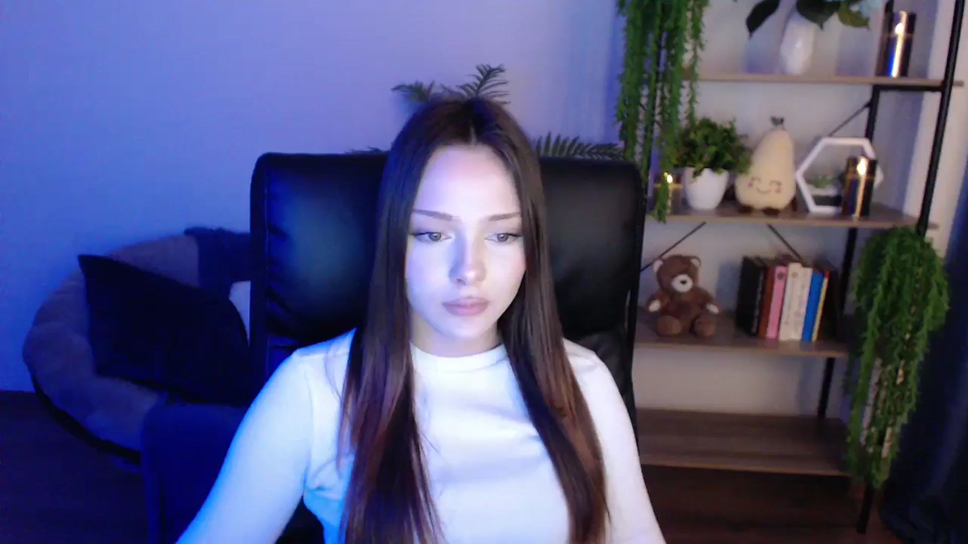 Gallery image thumbnail from KateManelli's myfreecams stream on, 02/08/2025, 11:19 image 11 of 20