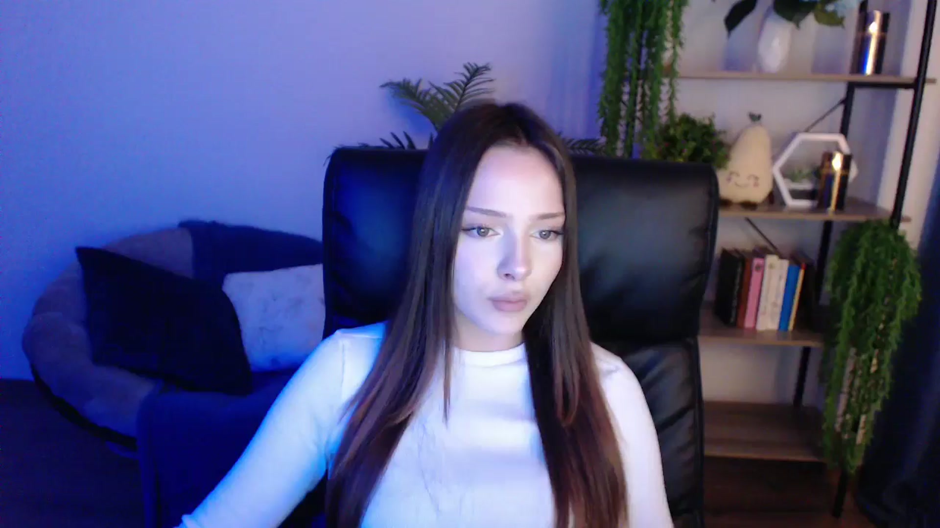 Gallery image thumbnail from KateManelli's myfreecams stream on, 02/08/2025, 13:33 image 1 of 20