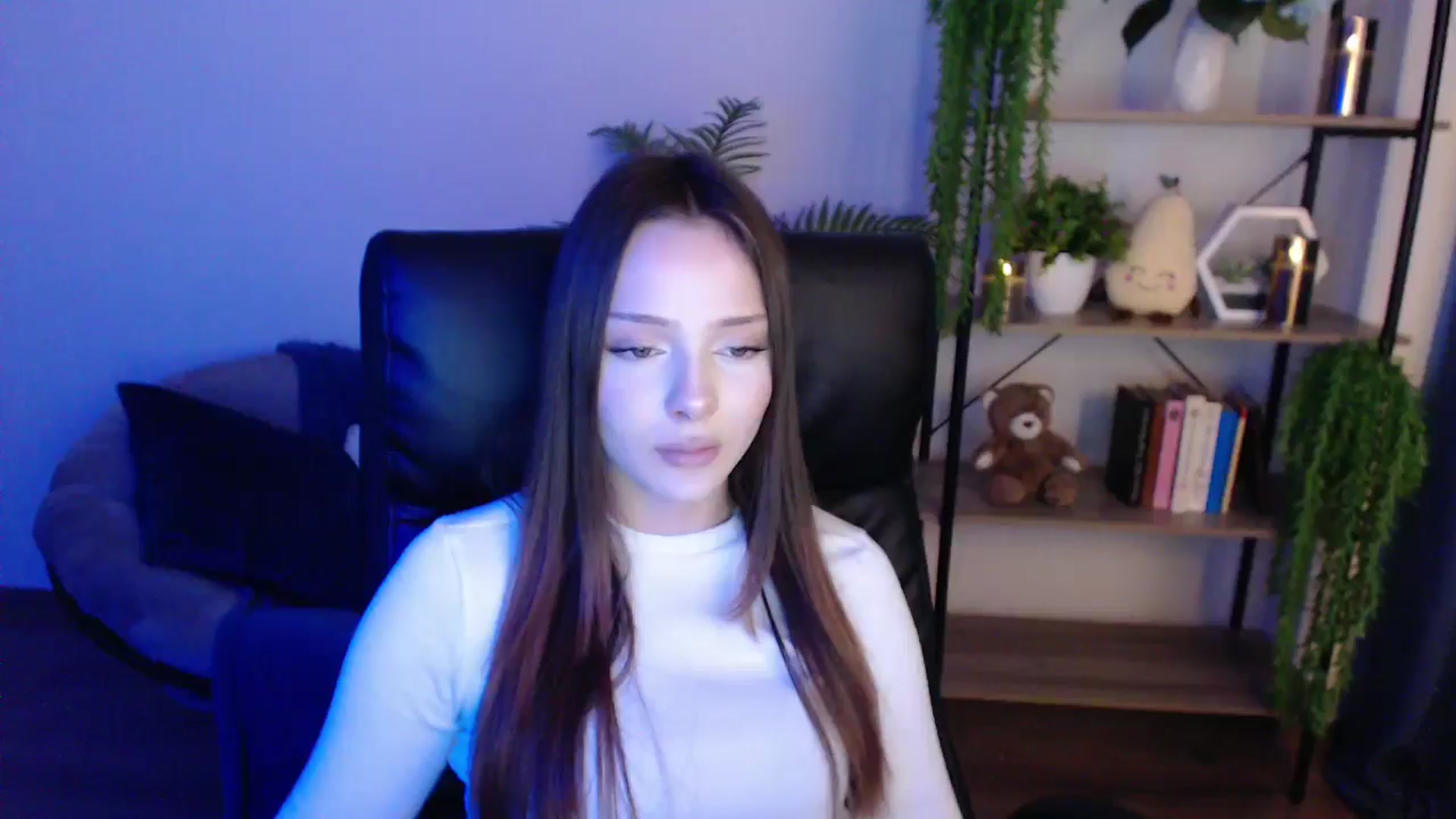 Gallery image thumbnail from KateManelli's myfreecams stream on, 02/08/2025, 13:33 image 3 of 20