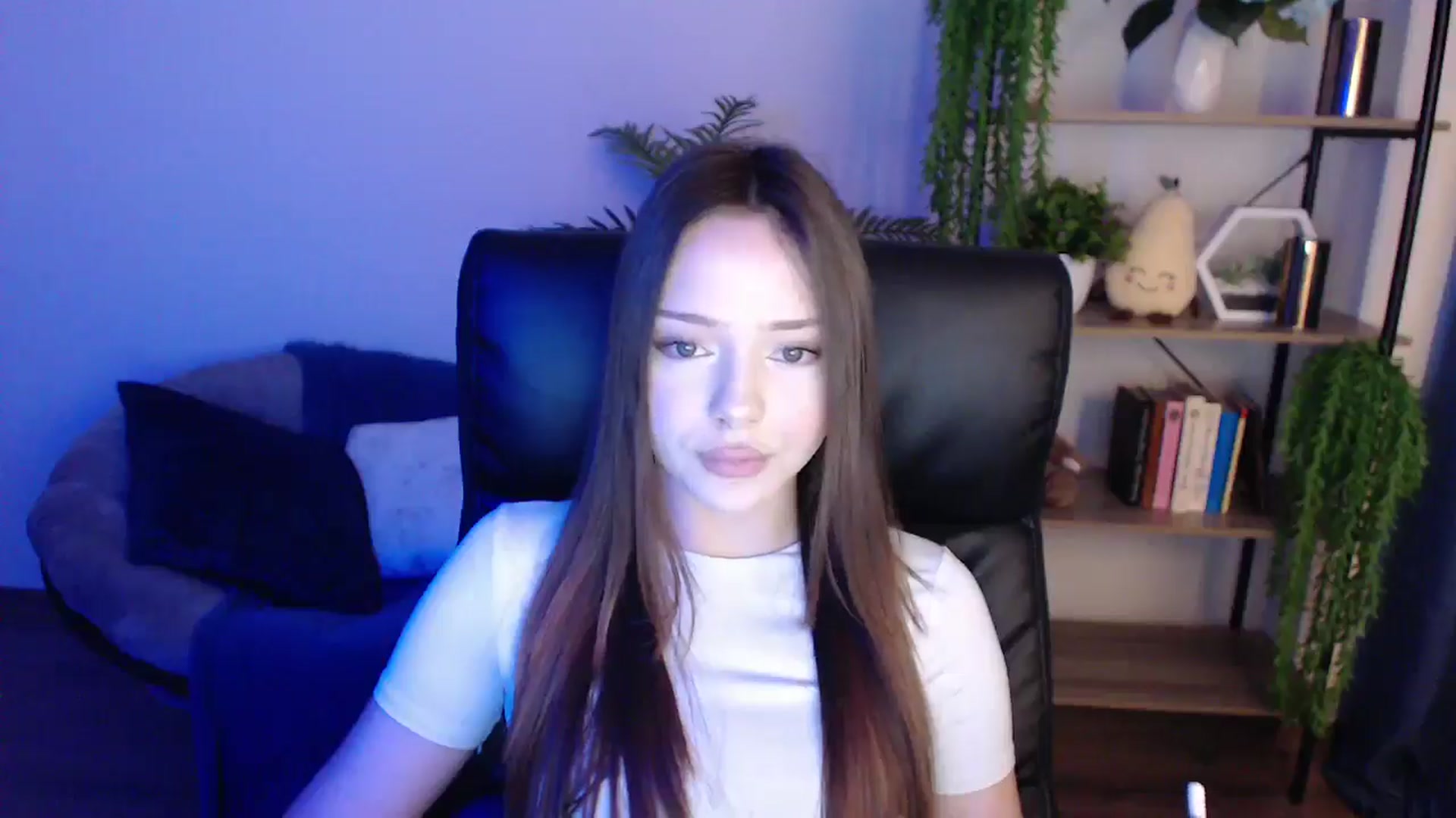 Gallery image thumbnail from KateManelli's myfreecams stream on, 02/10/2025, 09:50 image 2 of 20