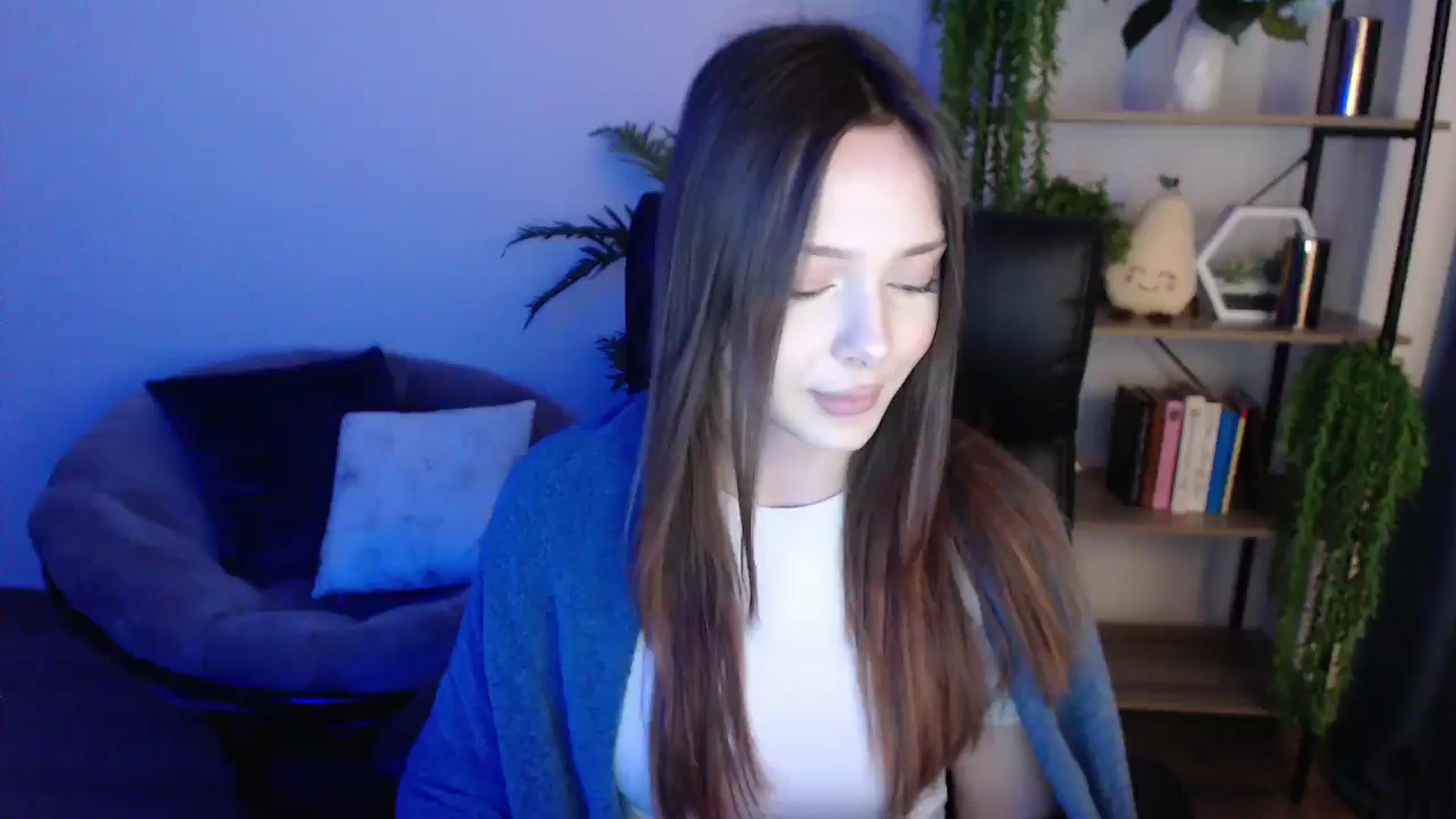 Gallery image thumbnail from KateManelli's myfreecams stream on, 02/10/2025, 11:21 image 1 of 20