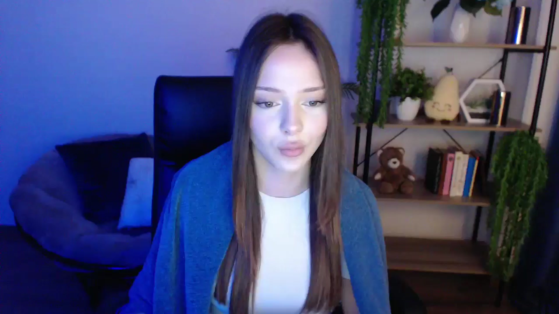 Gallery image thumbnail from KateManelli's myfreecams stream on, 02/10/2025, 14:20 image 20 of 20